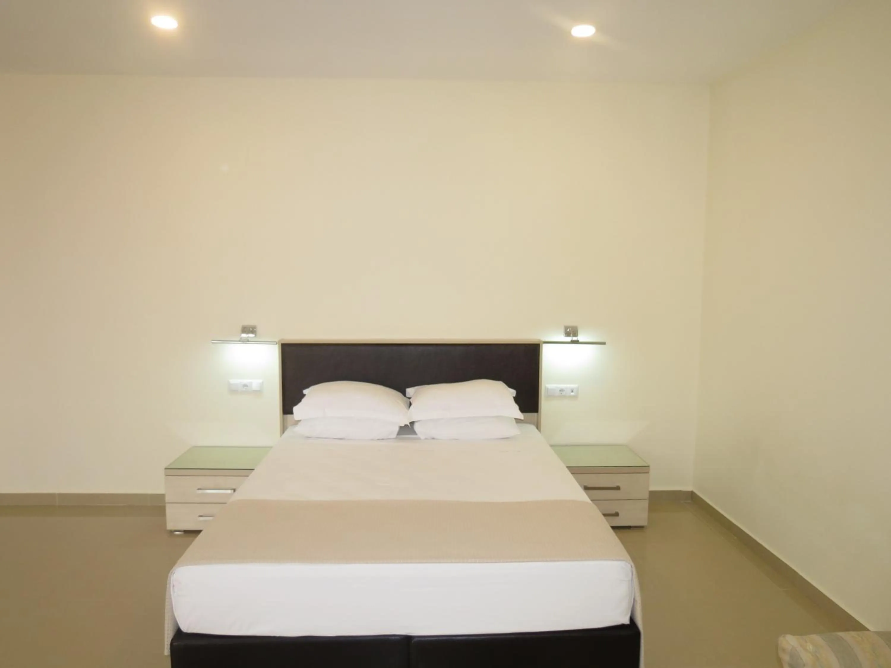 Photo of the whole room in Kobuleti Beach Club