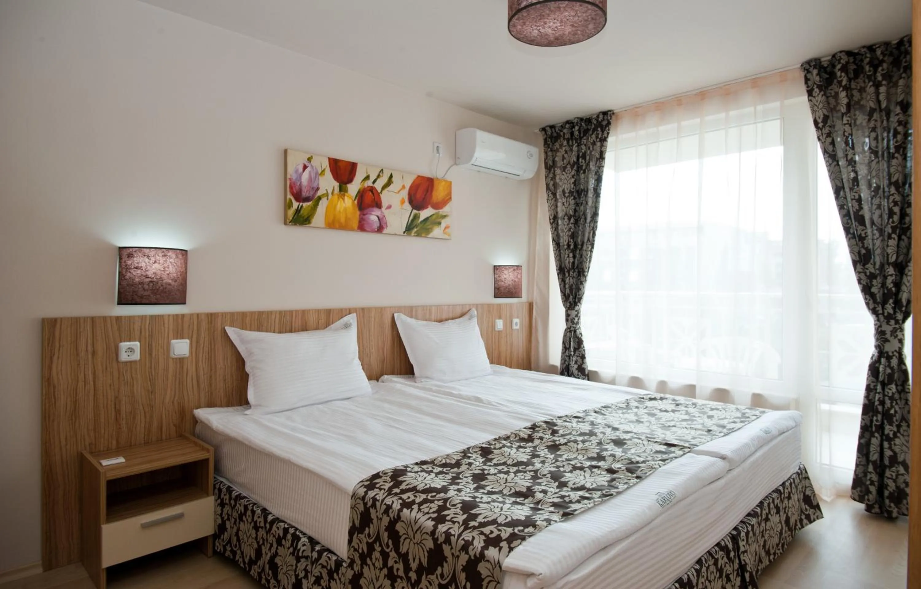 Bed in Karlovo Hotel