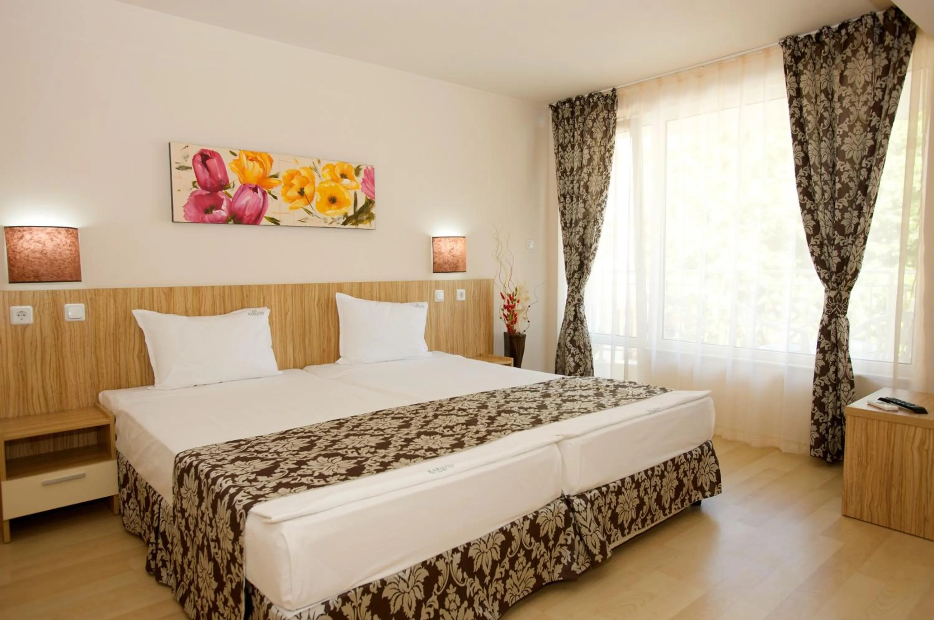 Bed in Karlovo Hotel