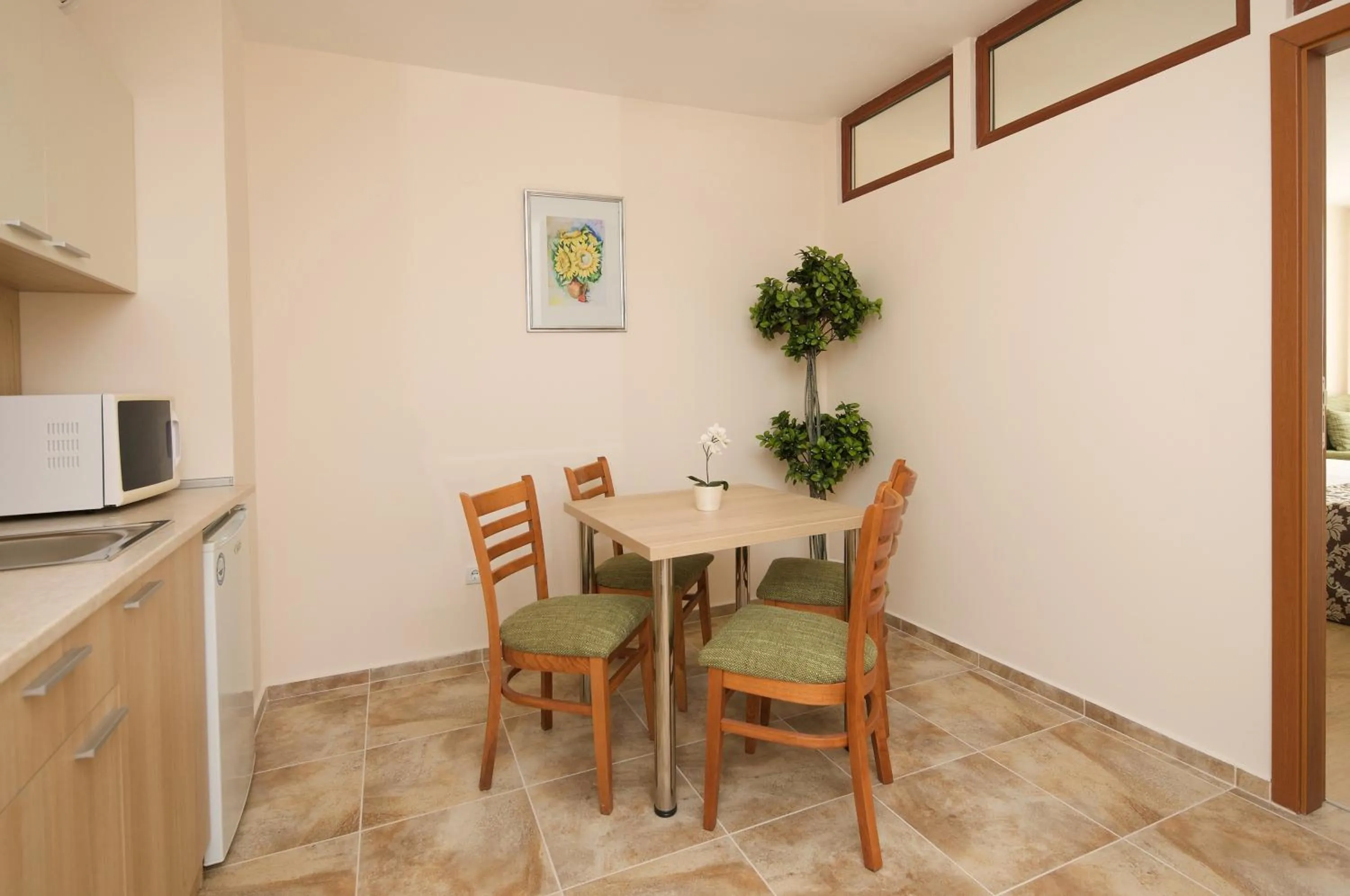 Kitchen or kitchenette in Karlovo Hotel