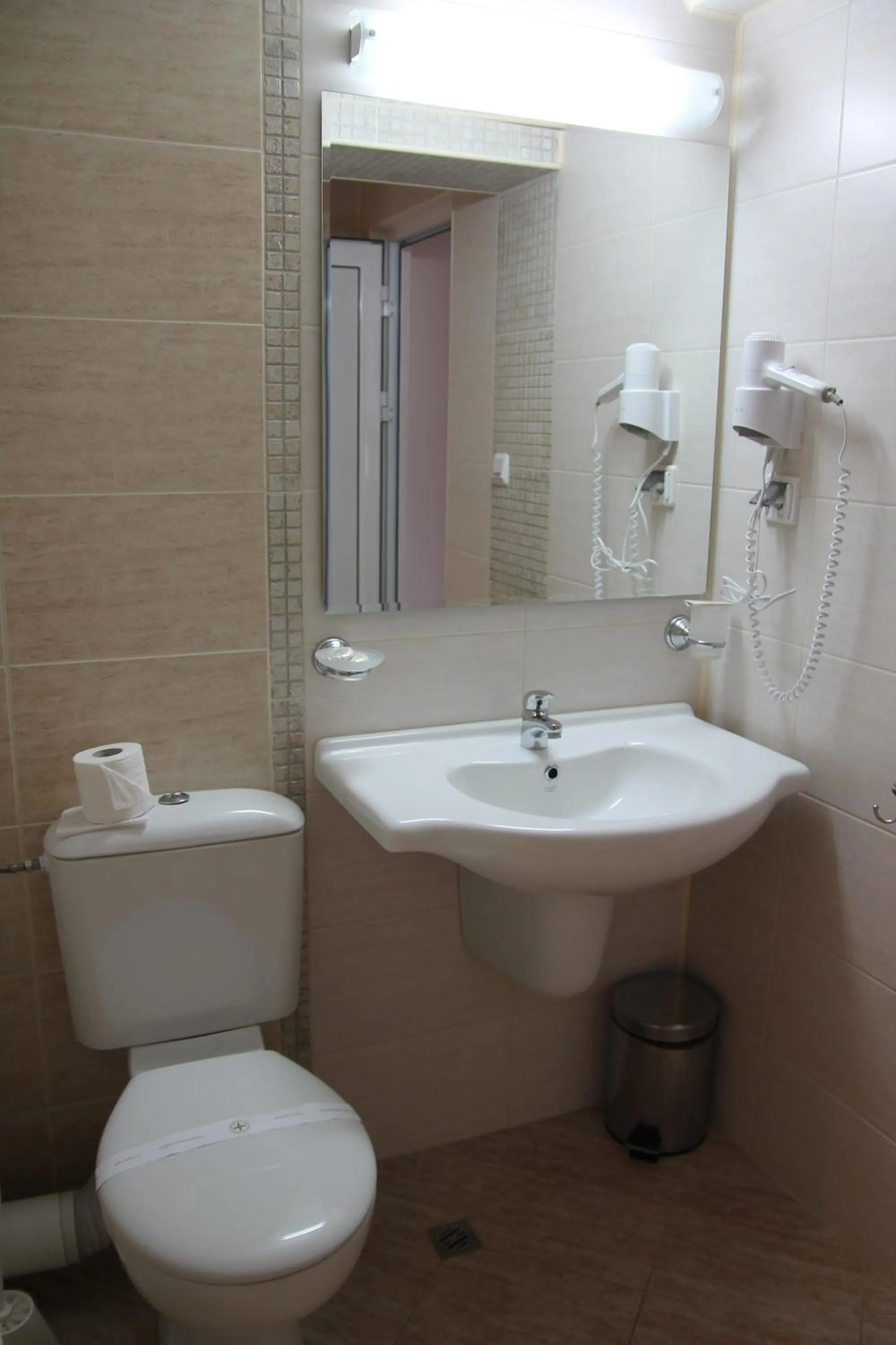 Bathroom in Karlovo Hotel