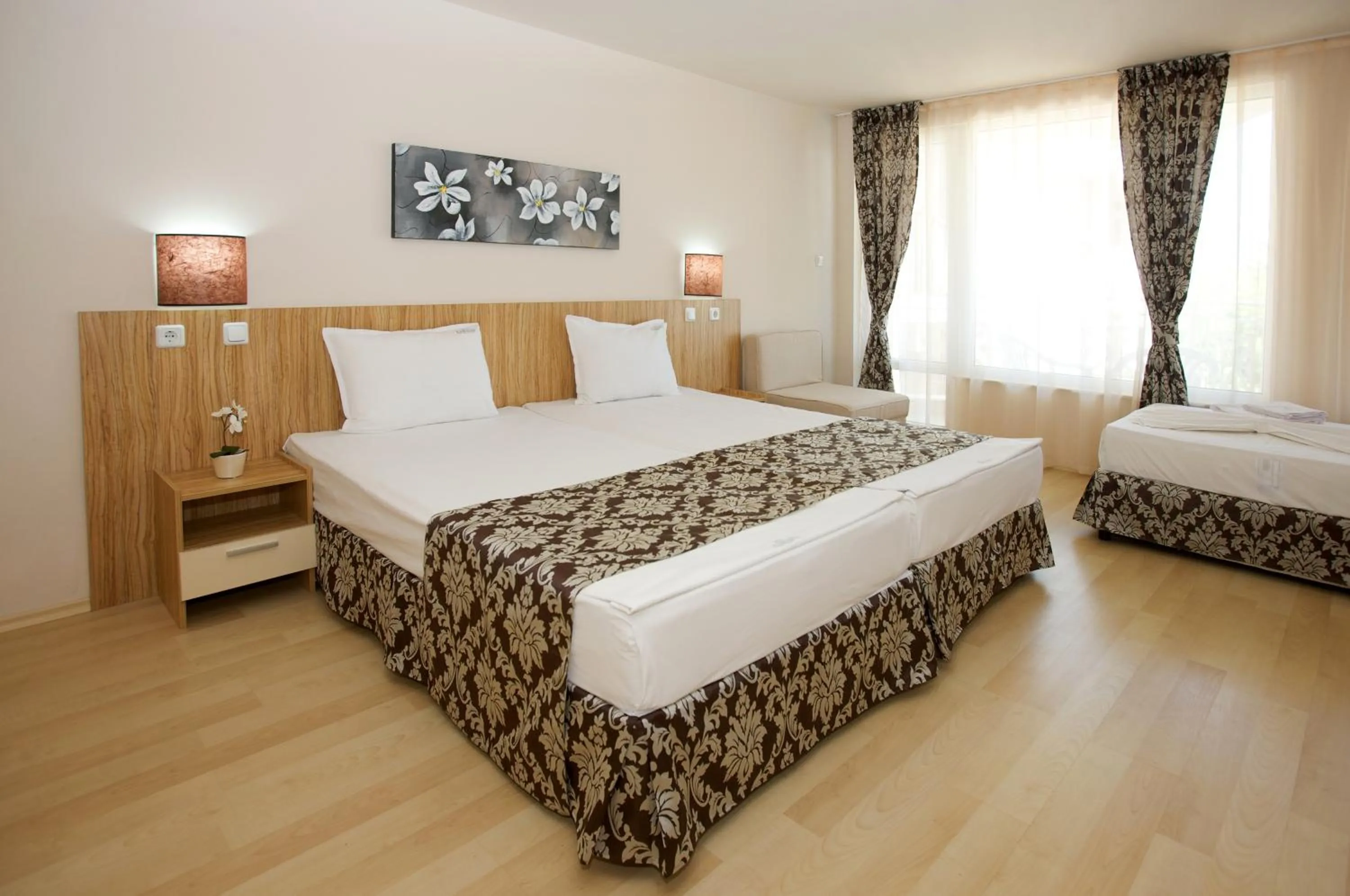 Bed in Karlovo Hotel