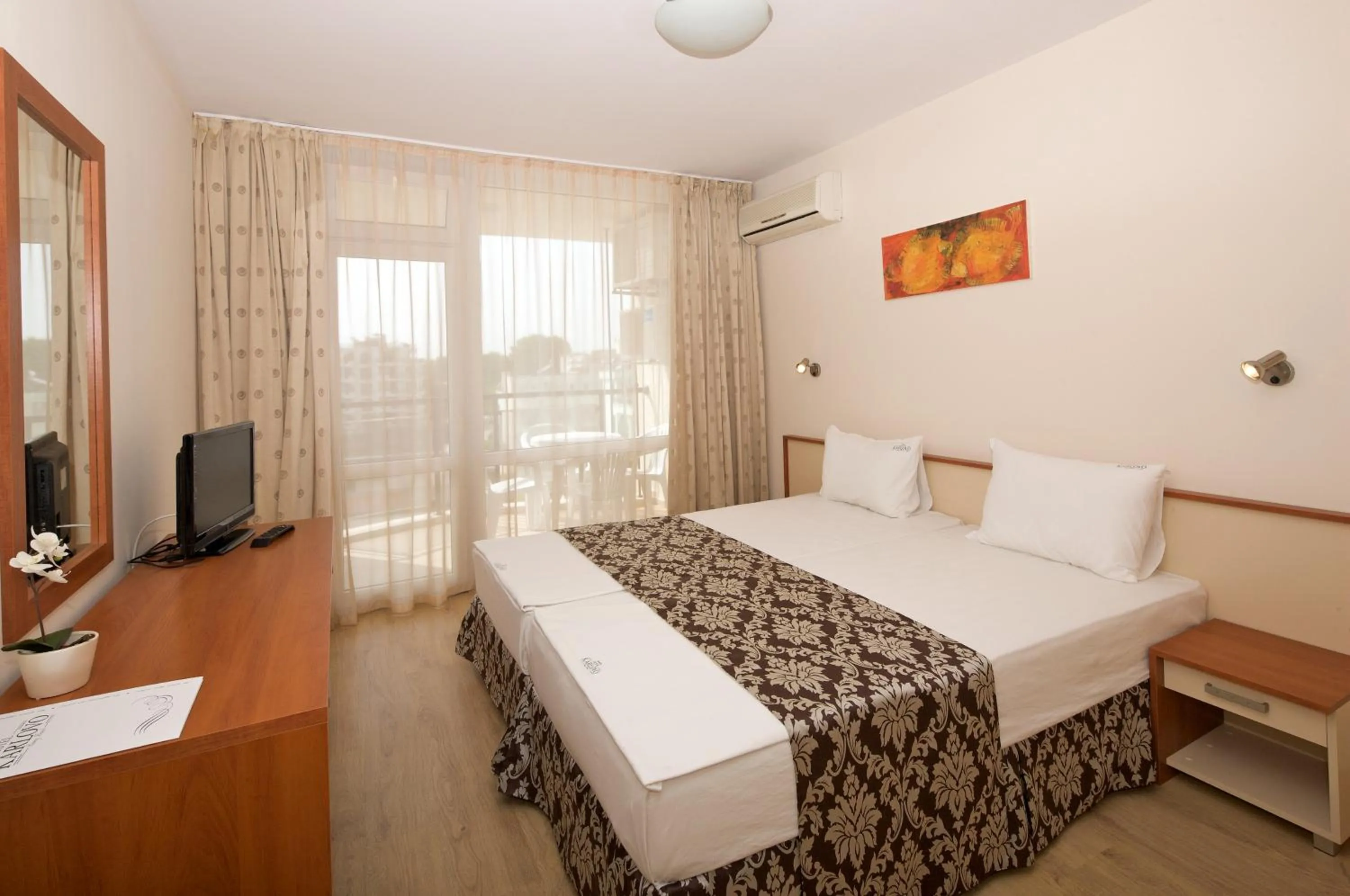 Bed in Karlovo Hotel