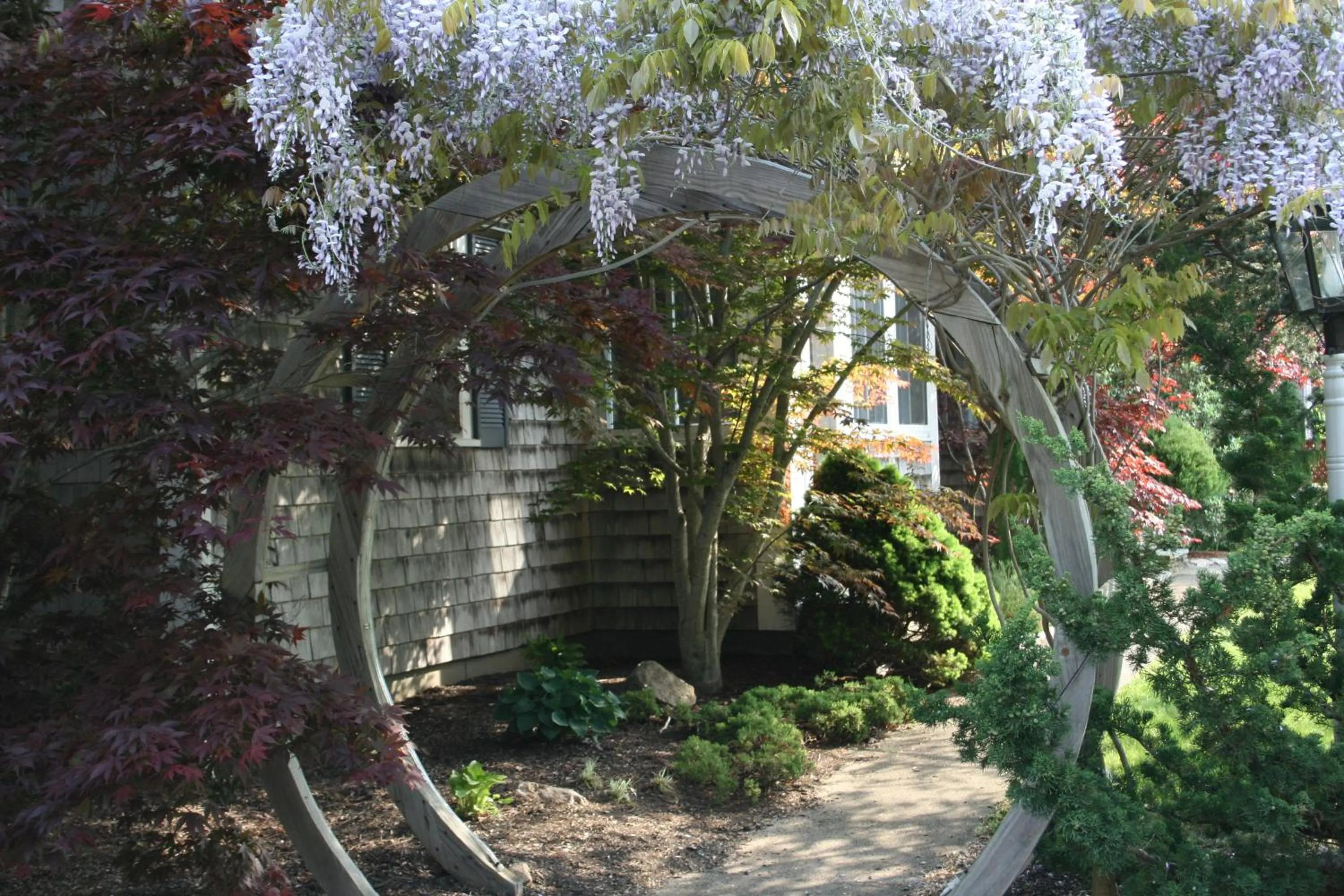 Facade/entrance in Pleasant Bay Village Resort