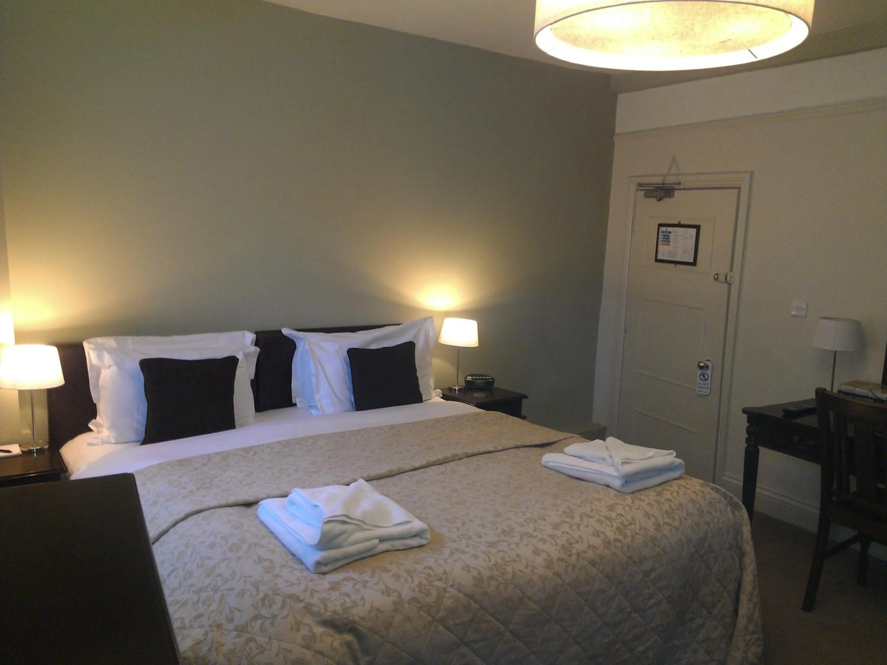 Superior Double Room in The Kings Head Hotel
