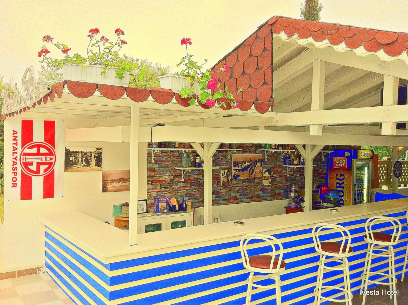 Restaurant/places to eat in Vesta Hotel