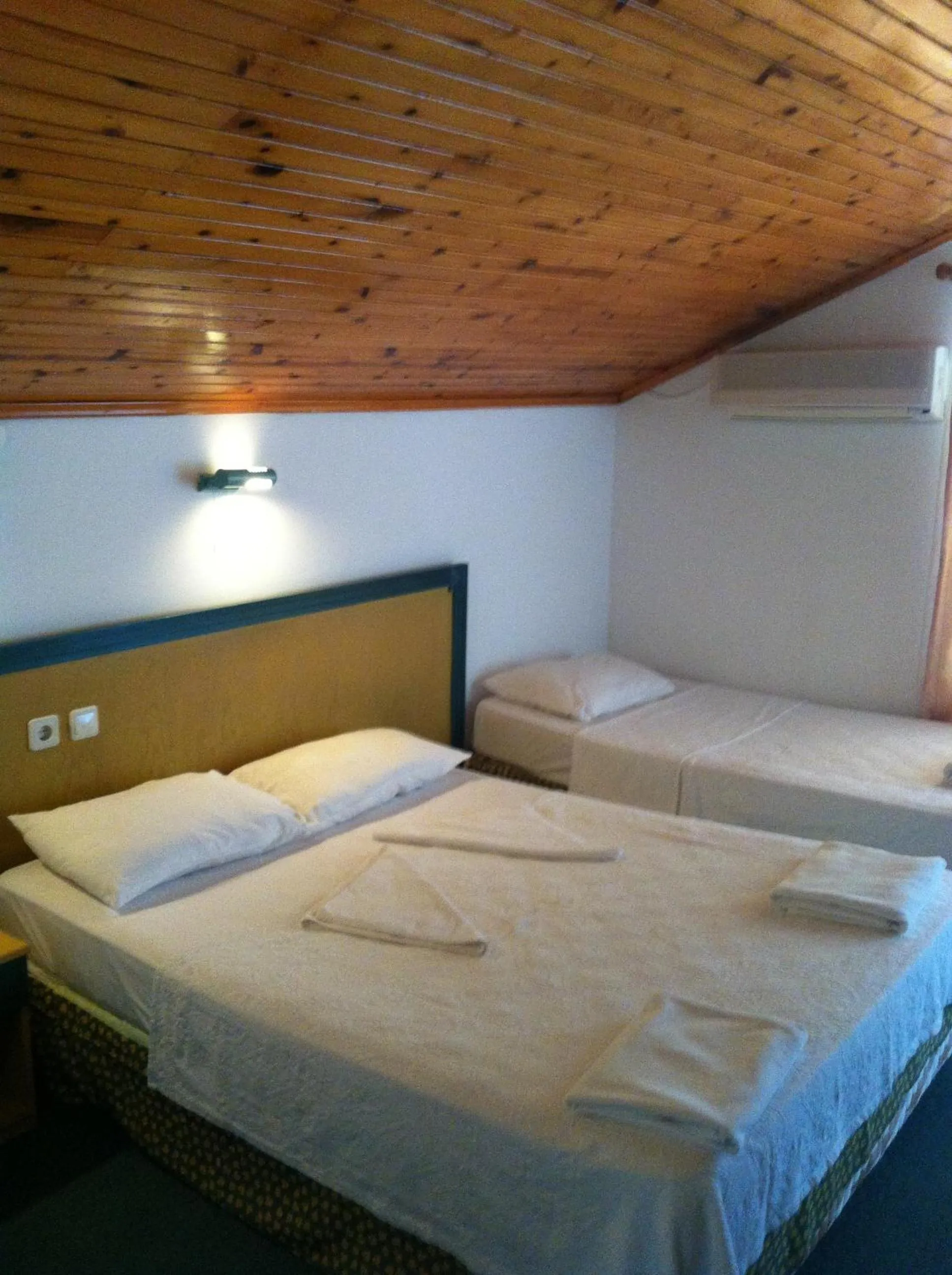 Photo of the whole room in Vesta Hotel