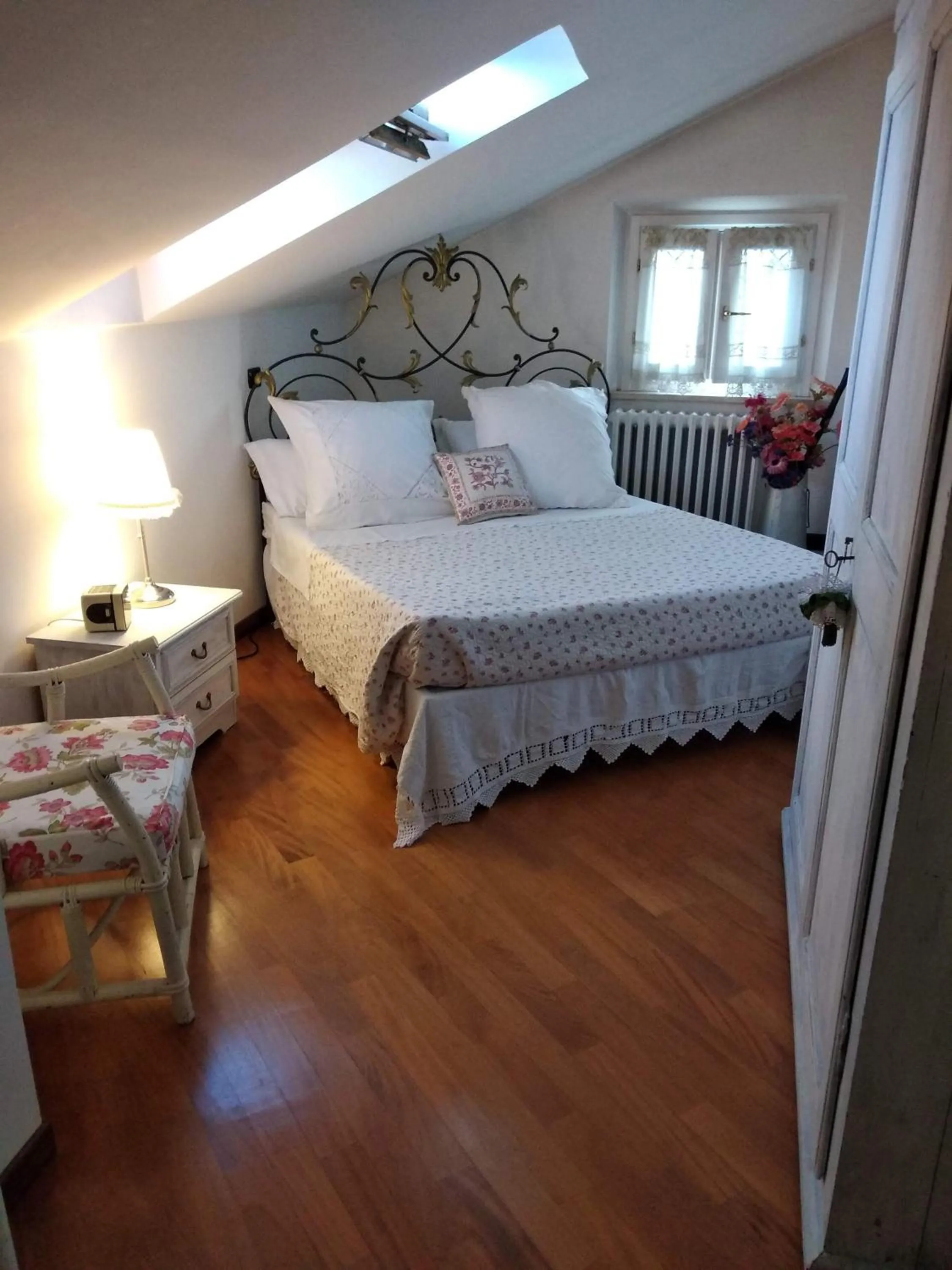 Bedroom, Bed in B&B Palazzo Mestichelli Boutique Palace