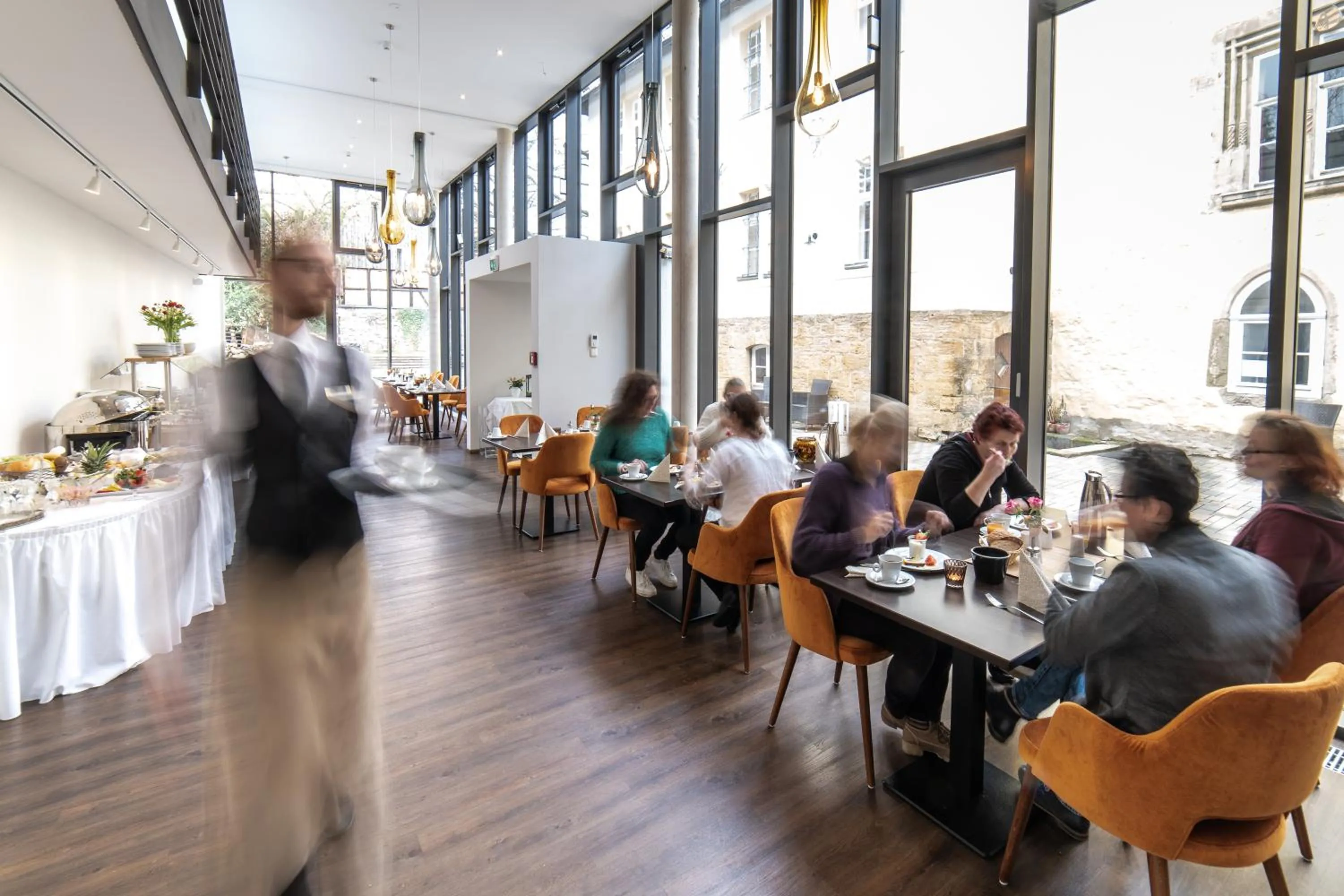 Restaurant/places to eat in Romantik Hotel Alte Münze