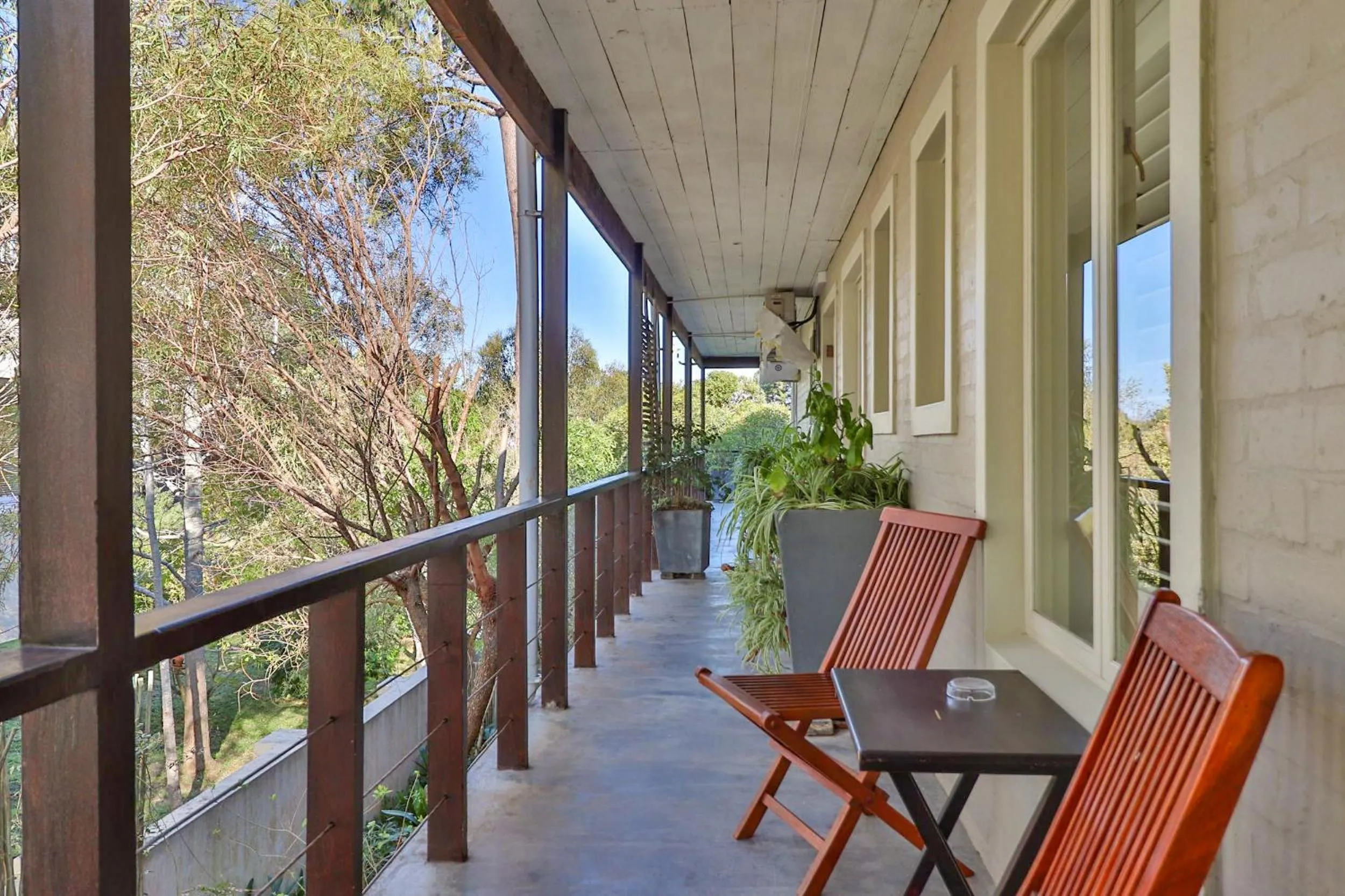 Balcony/Terrace in Hermanus Lodge on the Green - Solar Power