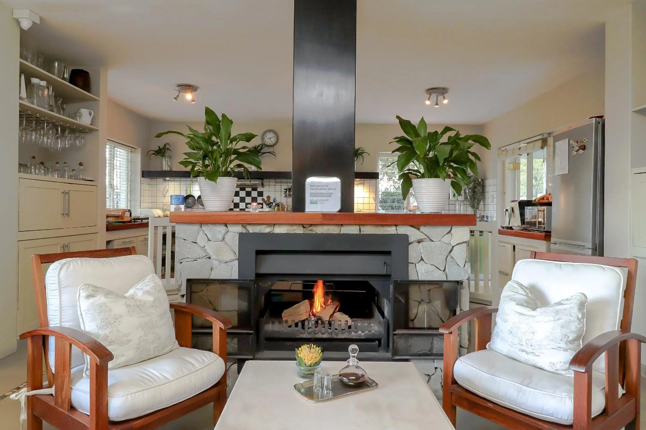 Restaurant/places to eat in Hermanus Lodge on the Green - Solar Power