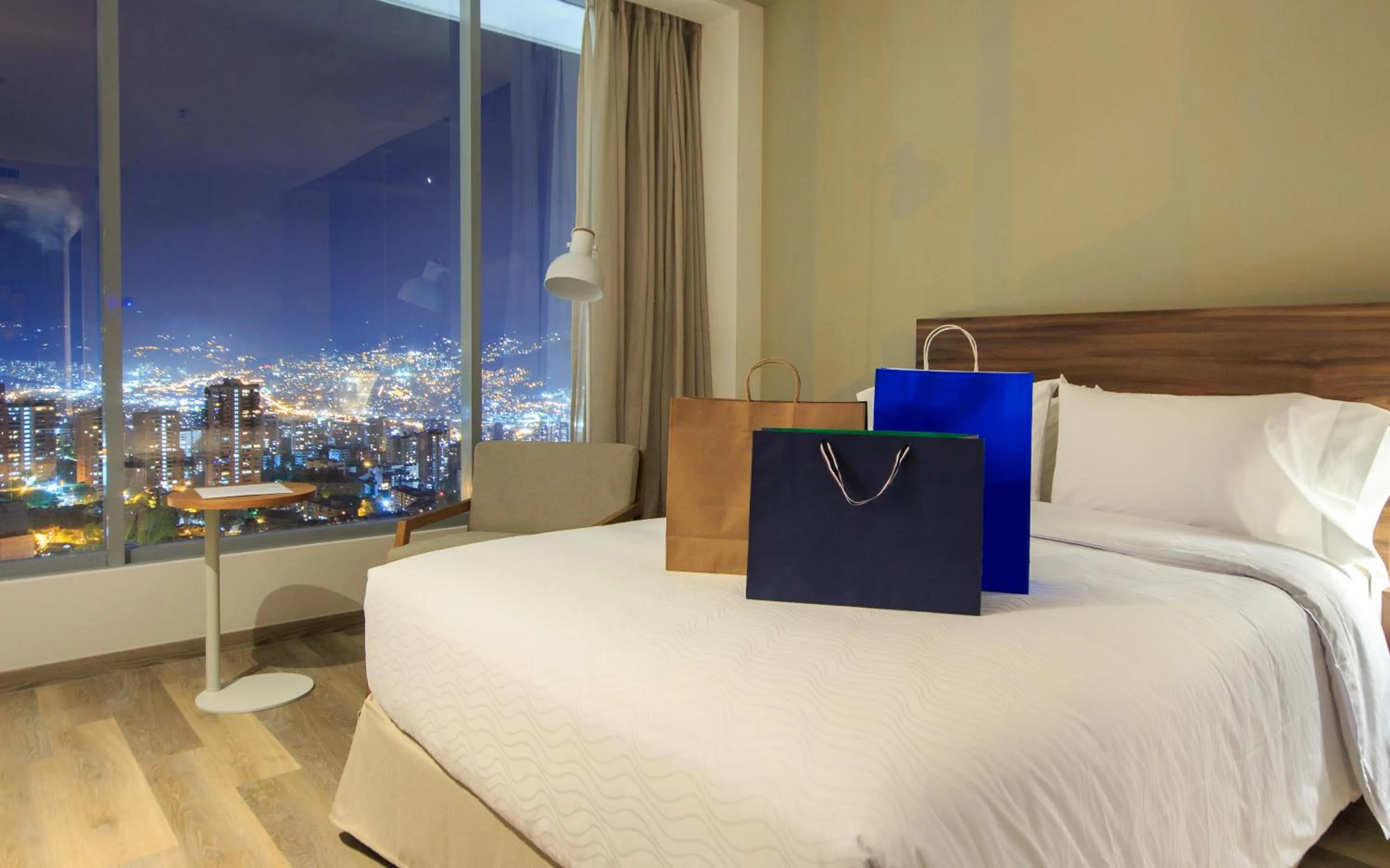 Bed in Novotel Medellin El Tesoro