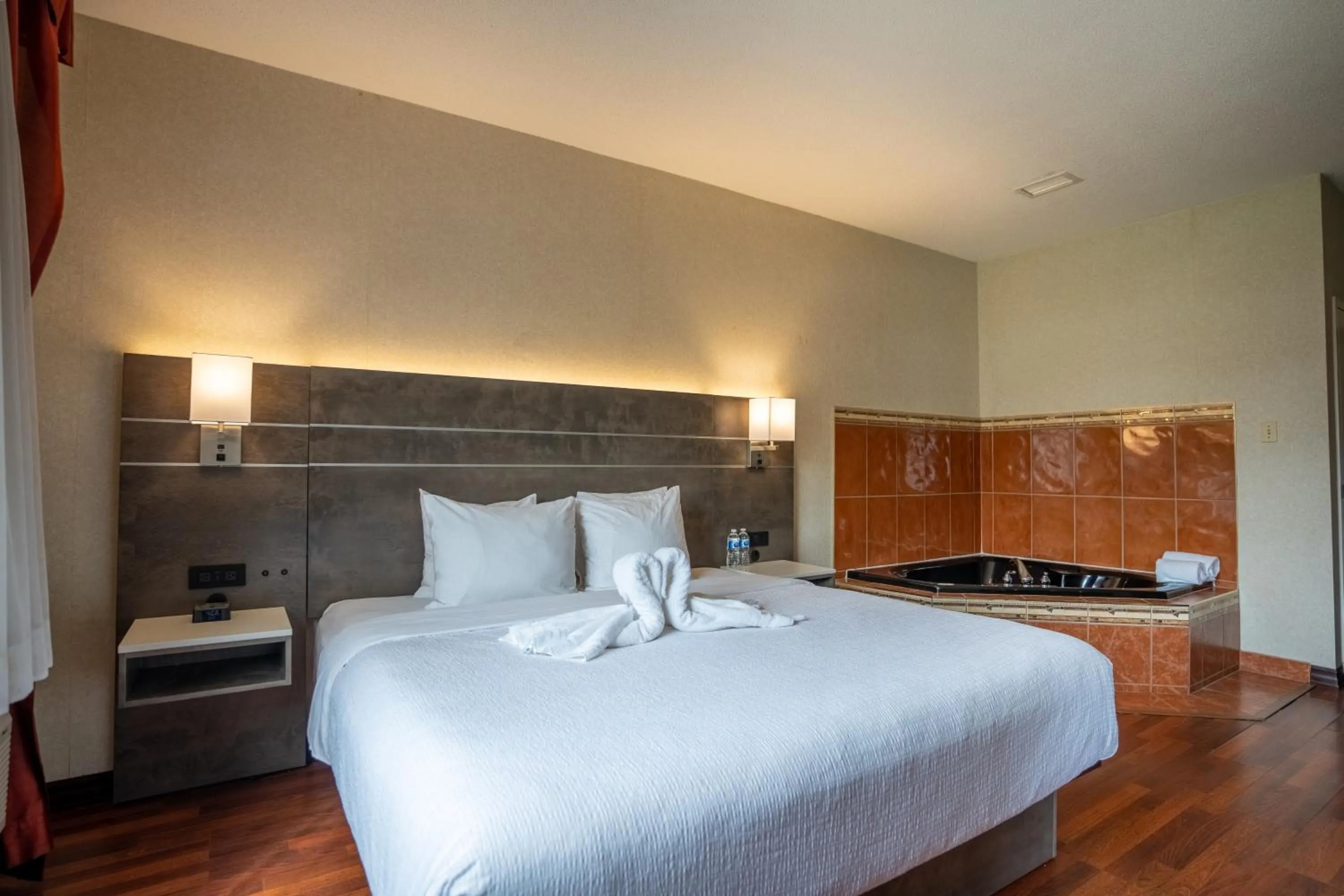 Bedroom, Bed in Best Western Glengarry