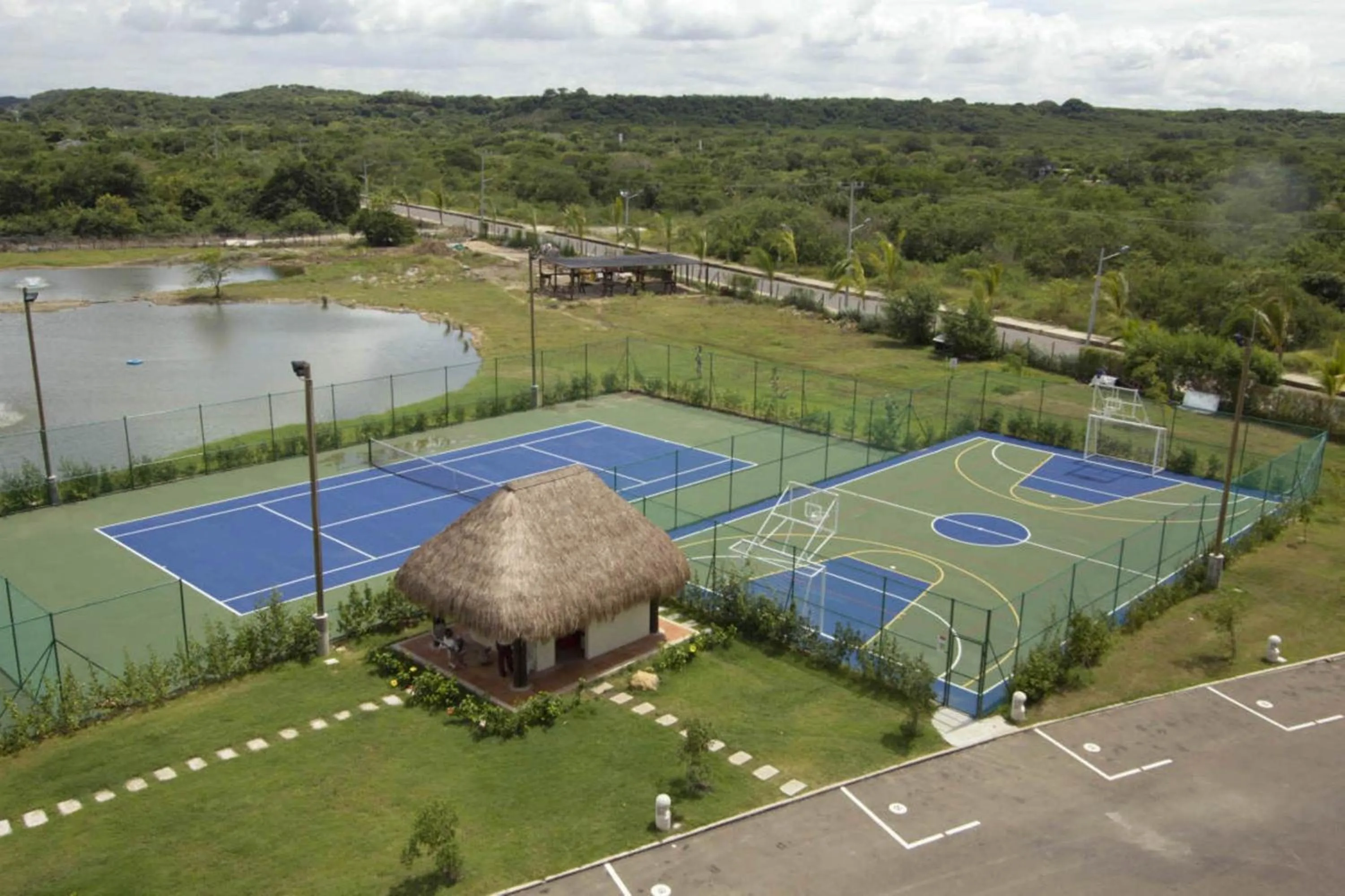 Tennis court in Estelar Playa Manzanillo - All inclusive