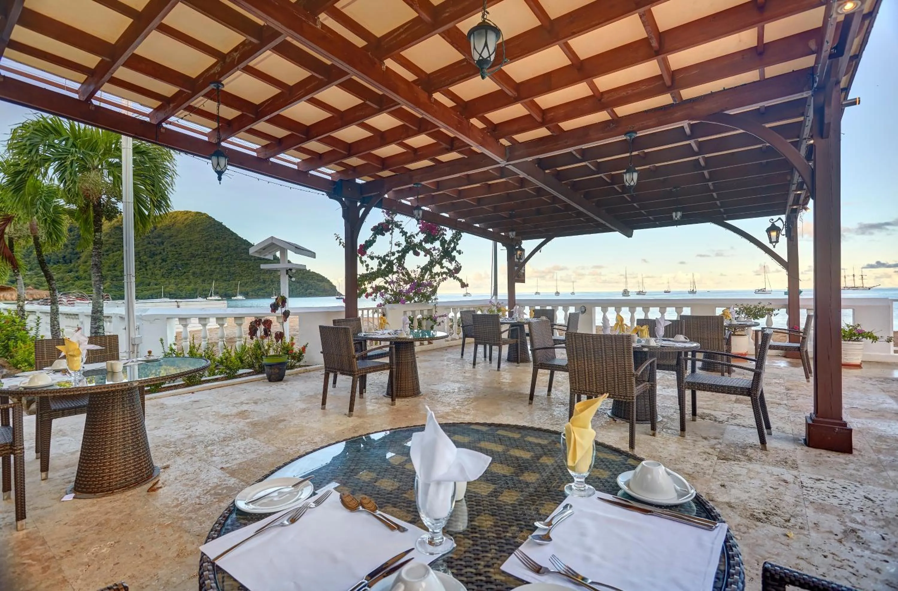 Restaurant/Places to Eat in Mystique St Lucia by Royalton