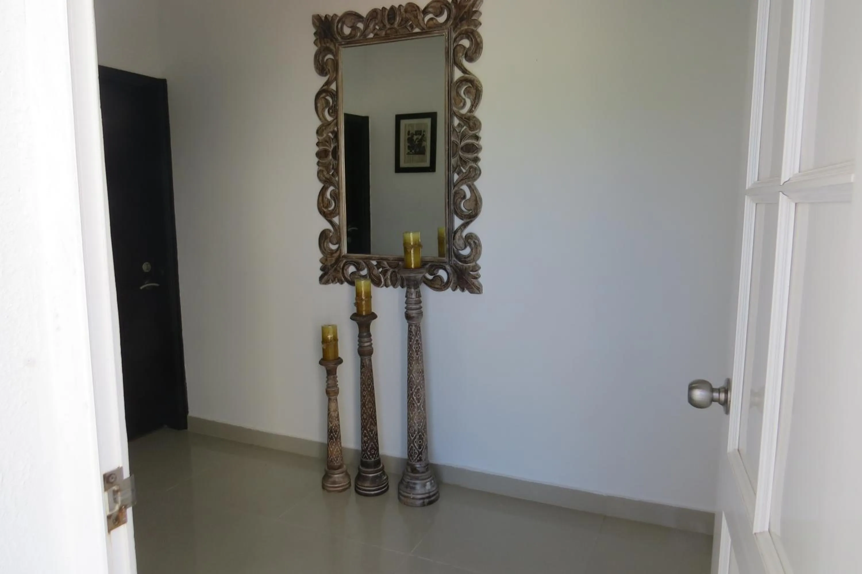 Decorative detail in Le Castel Blanc Hotel Boutique