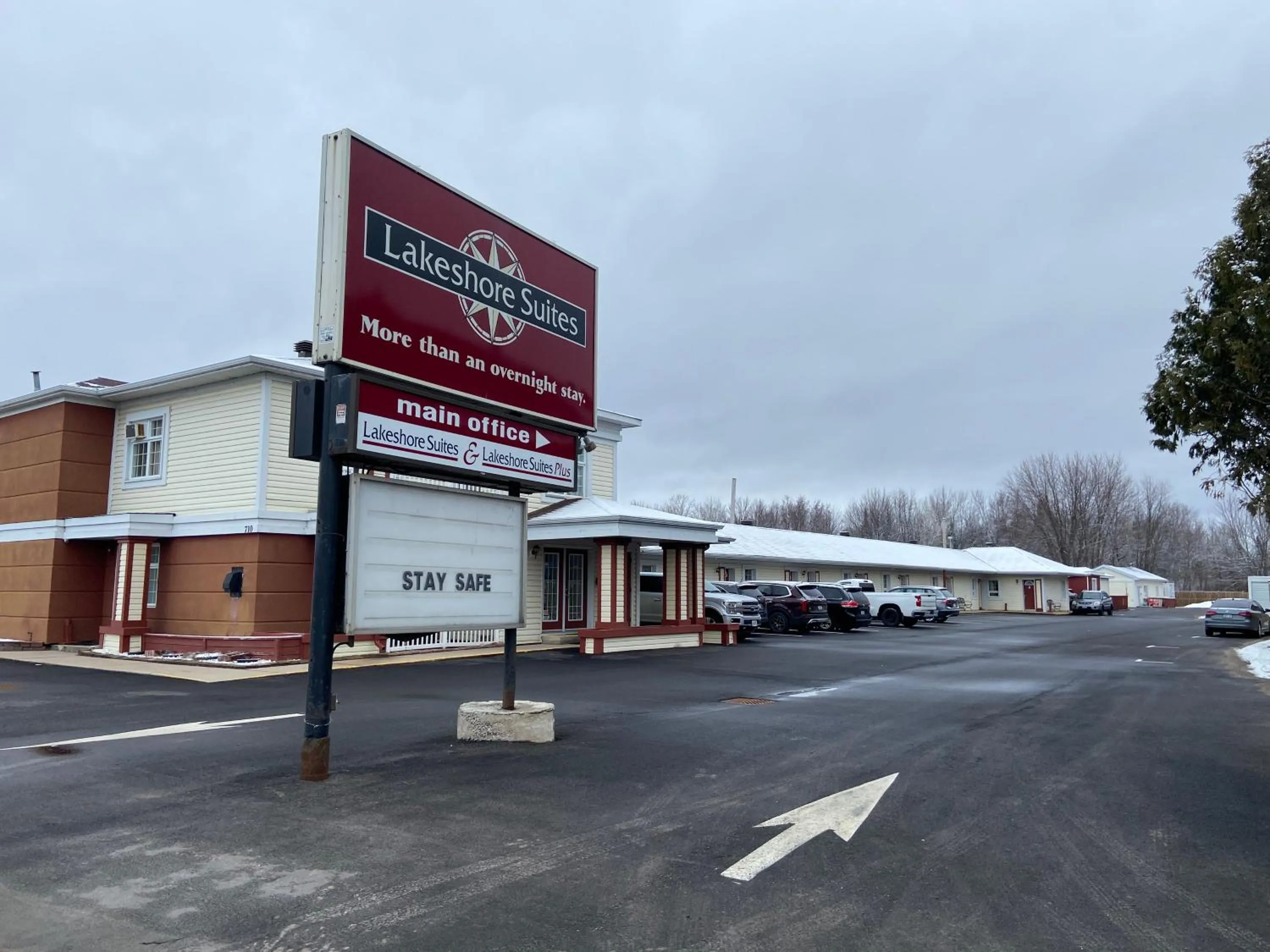 Property logo or sign in Lakeshore Suites