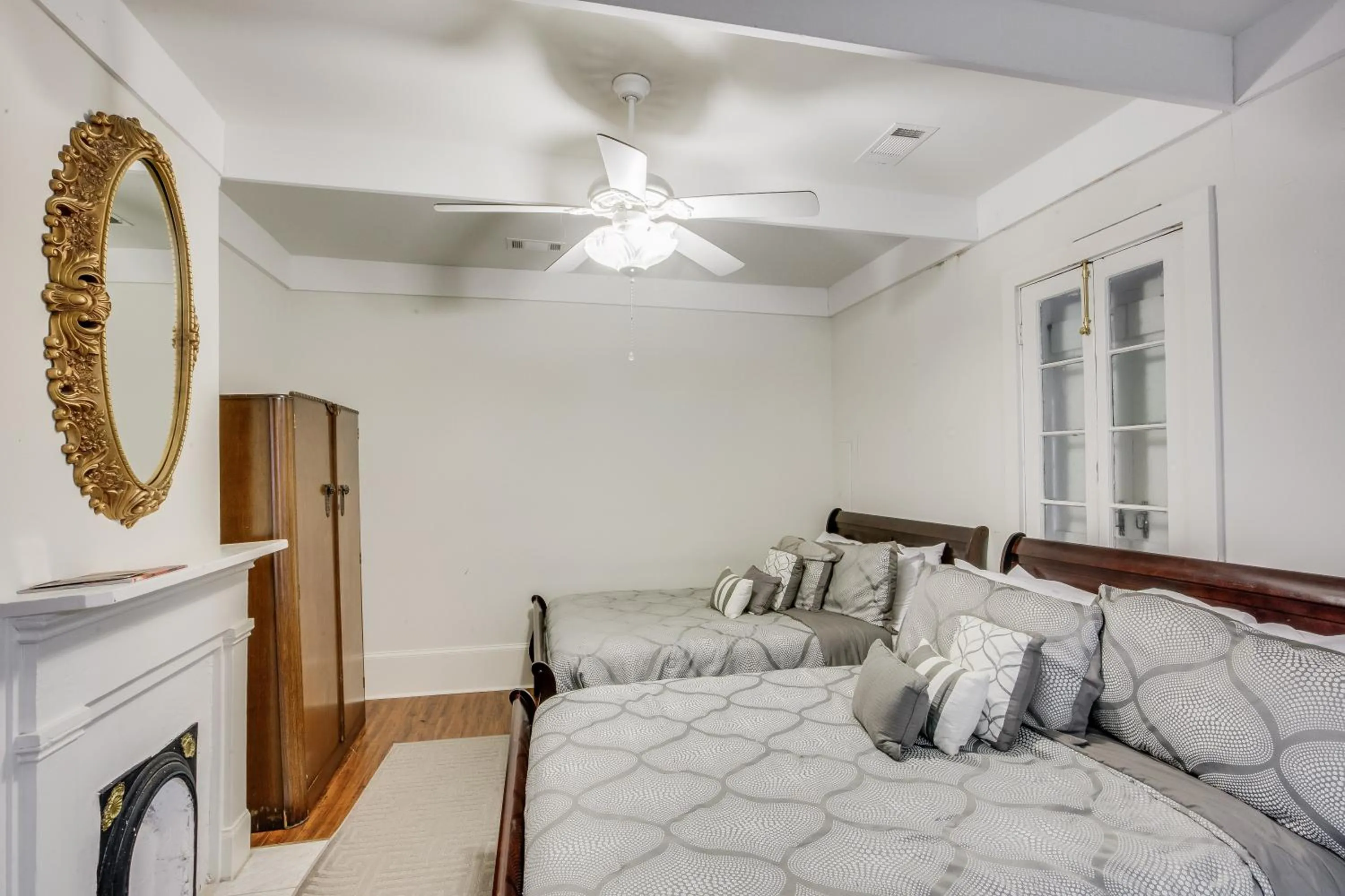 Bedroom in New Orleans Jazz Quarters