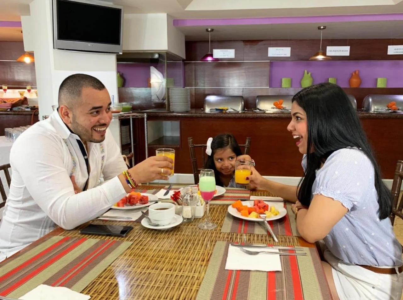 Staff in Hotel Lois Veracruz