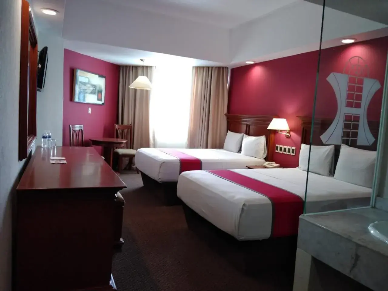 Double Room with Two Double Beds - single occupancy in Hotel Lois Veracruz Double Room with Two Double Beds - single occupancy in Hotel Lois Veracruz