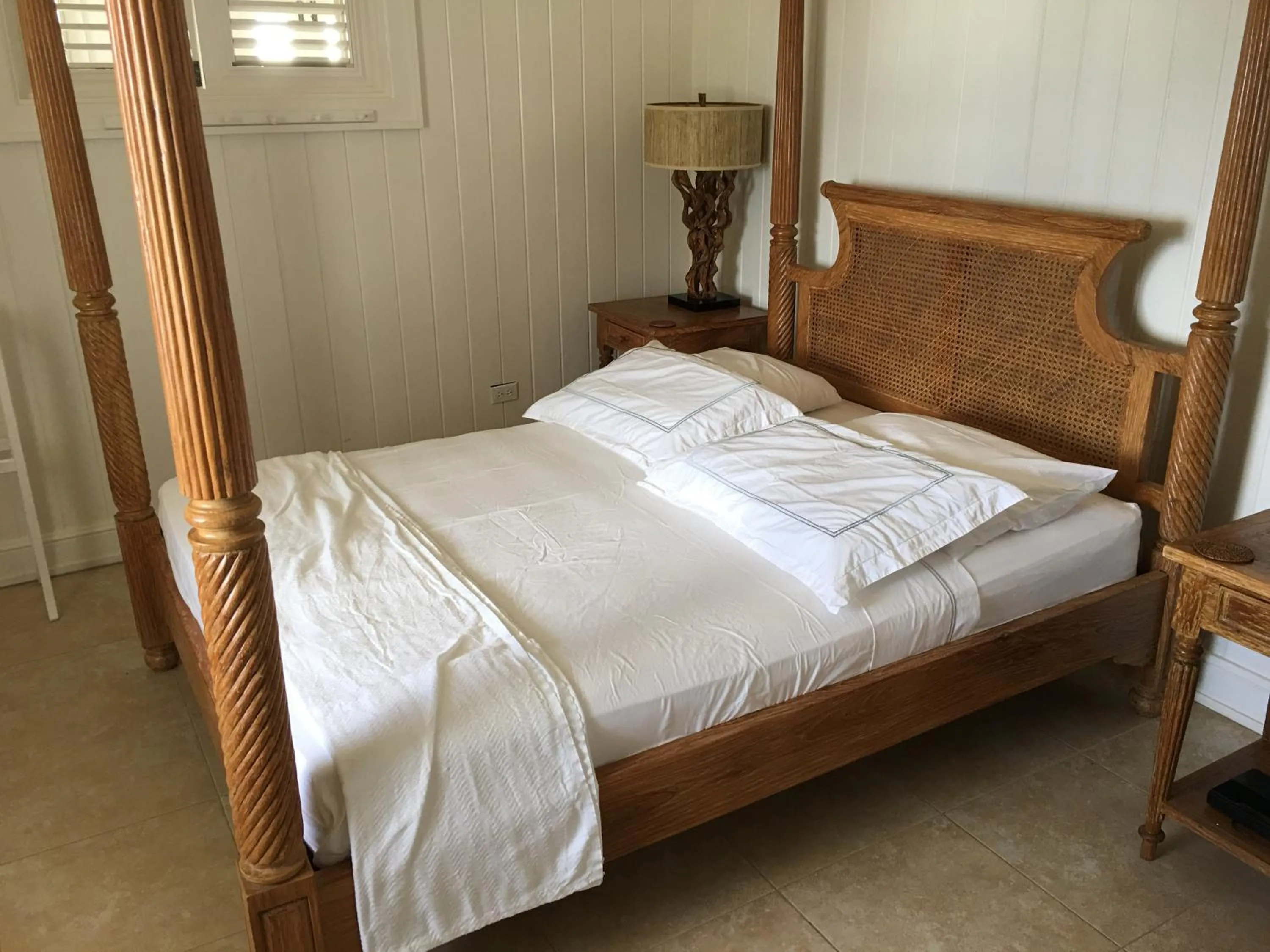 Bed in The Atlantis Historic Inn