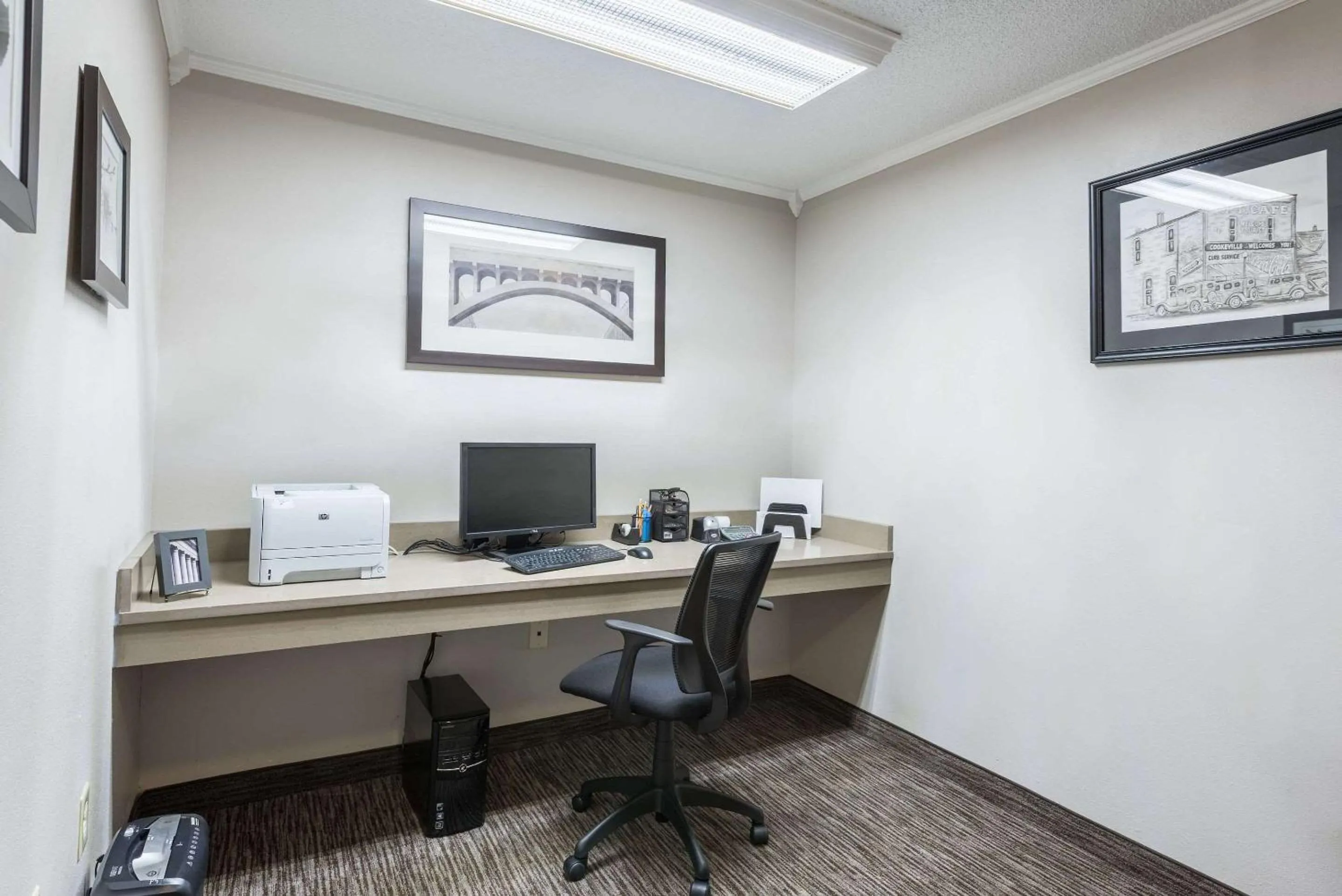 Business facilities in Country Inn & Suites by Radisson, Cookeville, TN