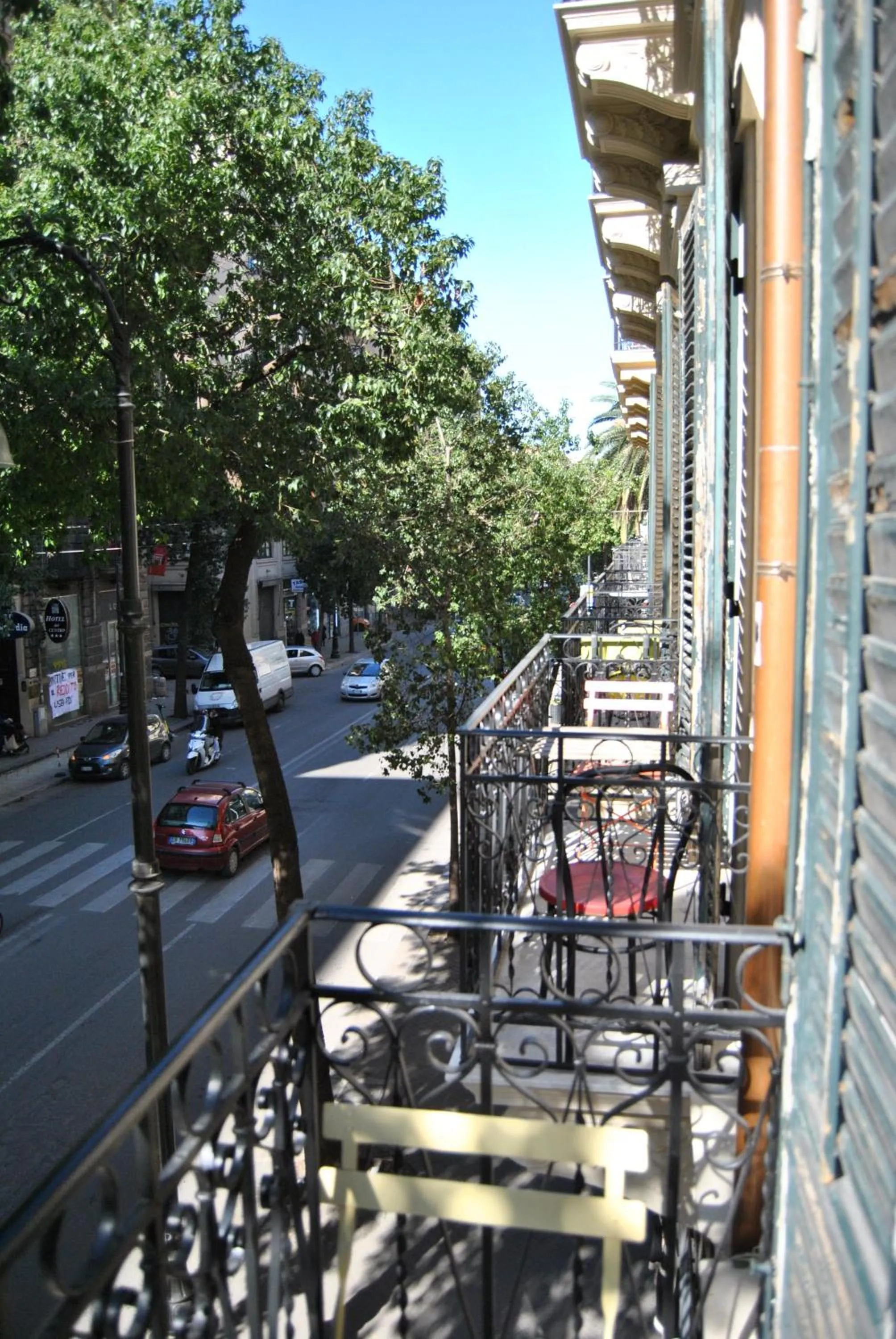 Balcony/Terrace in Balarm - Hostel and Bar