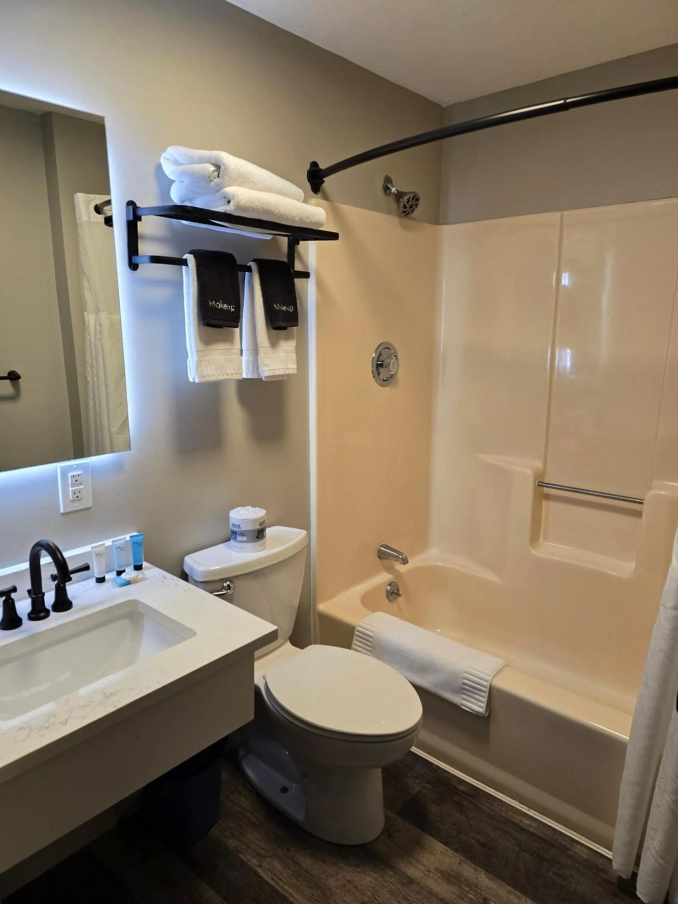 Bathroom in Gunstock Inn & Suites