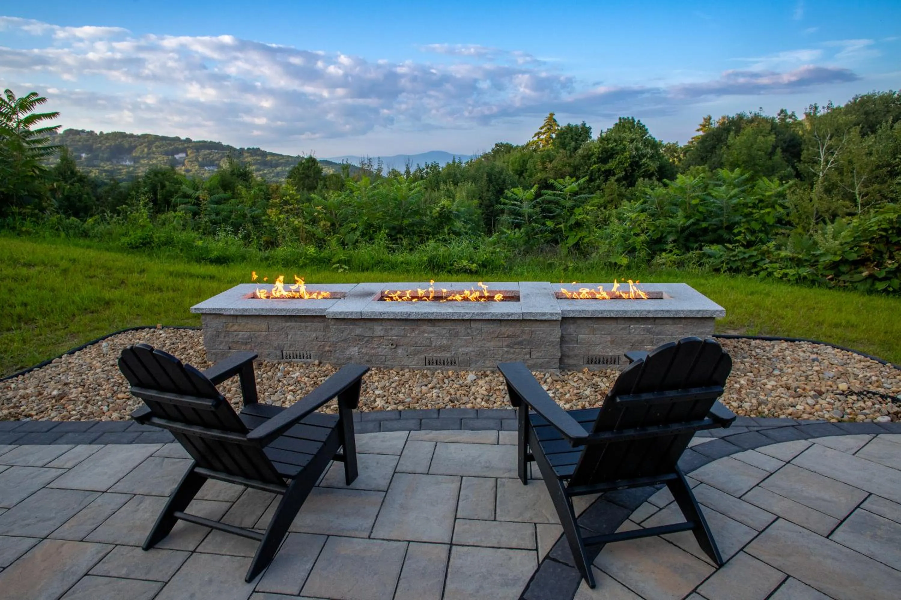 Patio in Gunstock Inn & Suites