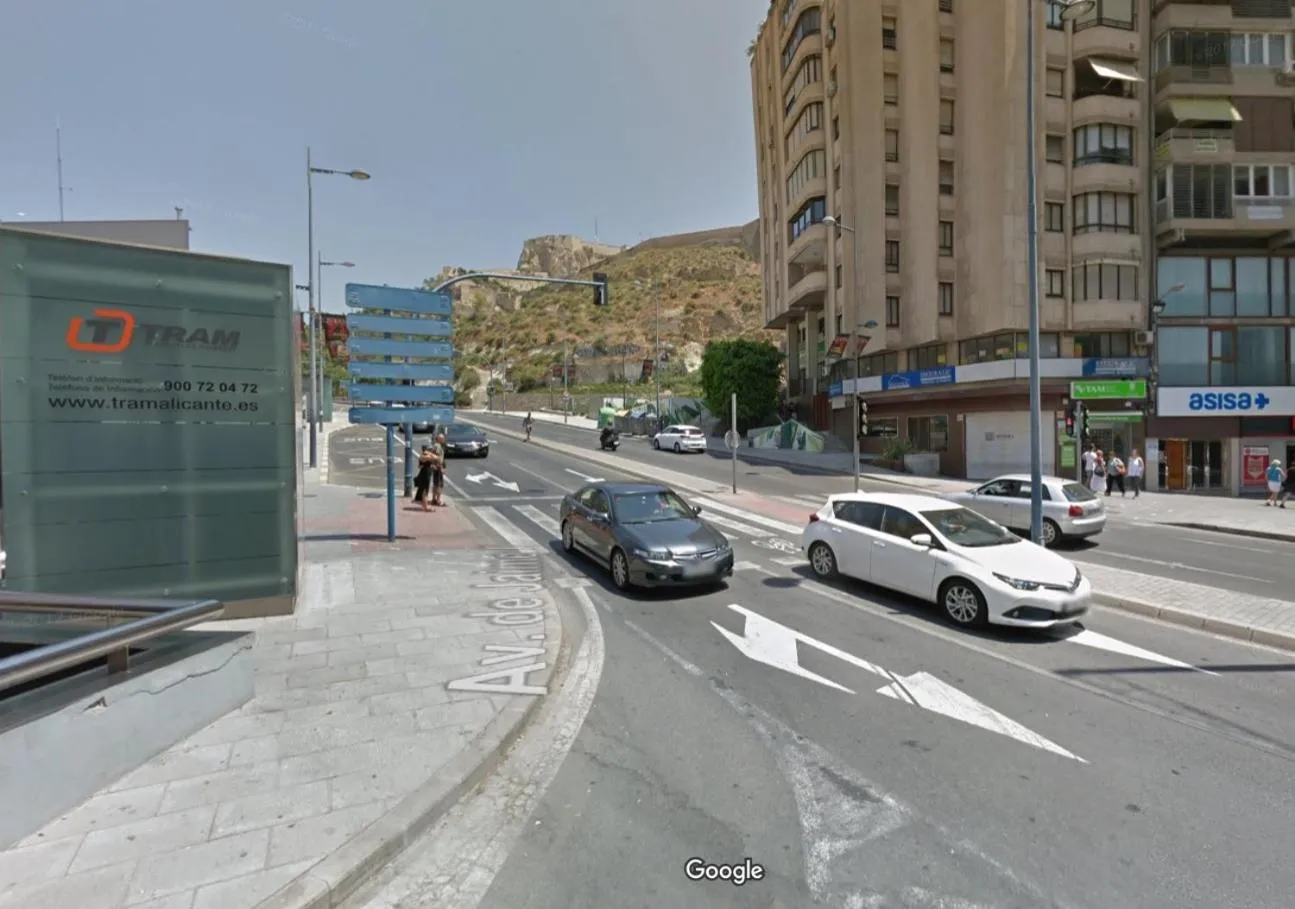 Neighbourhood in Castle Apartment