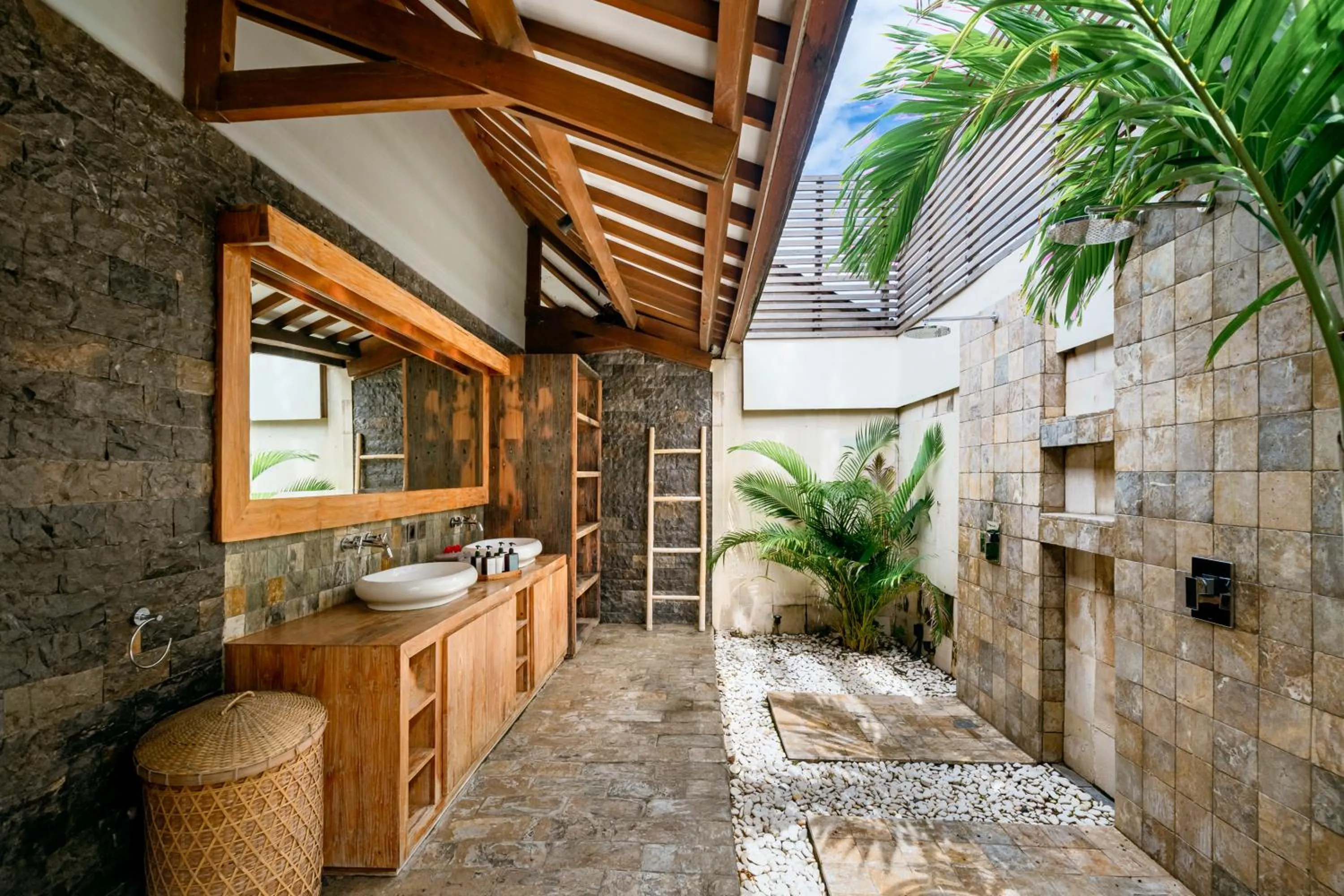 Bathroom in Kelapa Villas