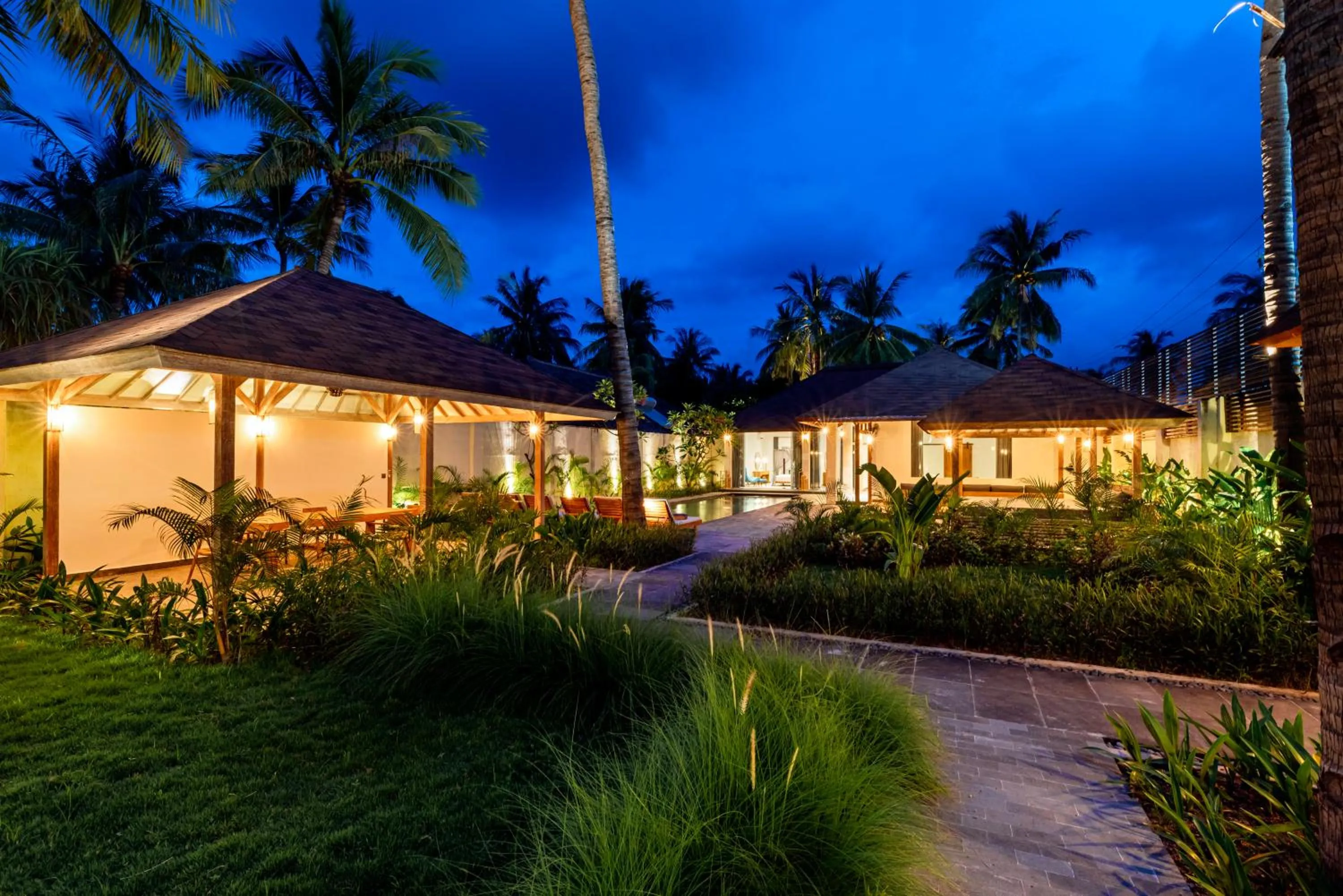 Night in Kelapa Villas