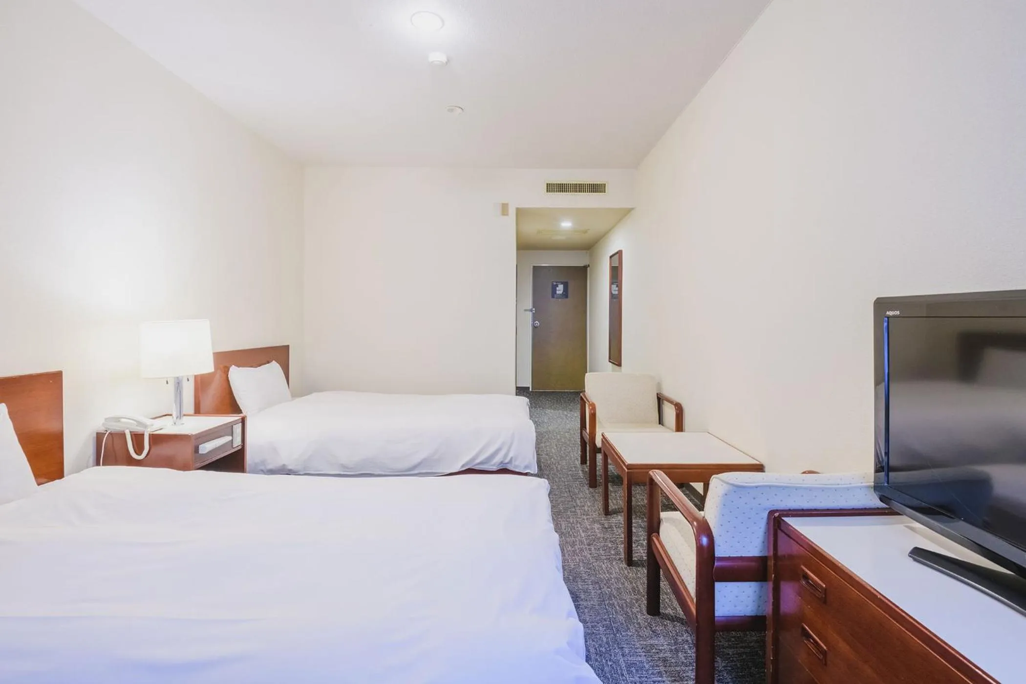 Photo of the whole room, Bed in Ooedo Onsen Monogatari Awara