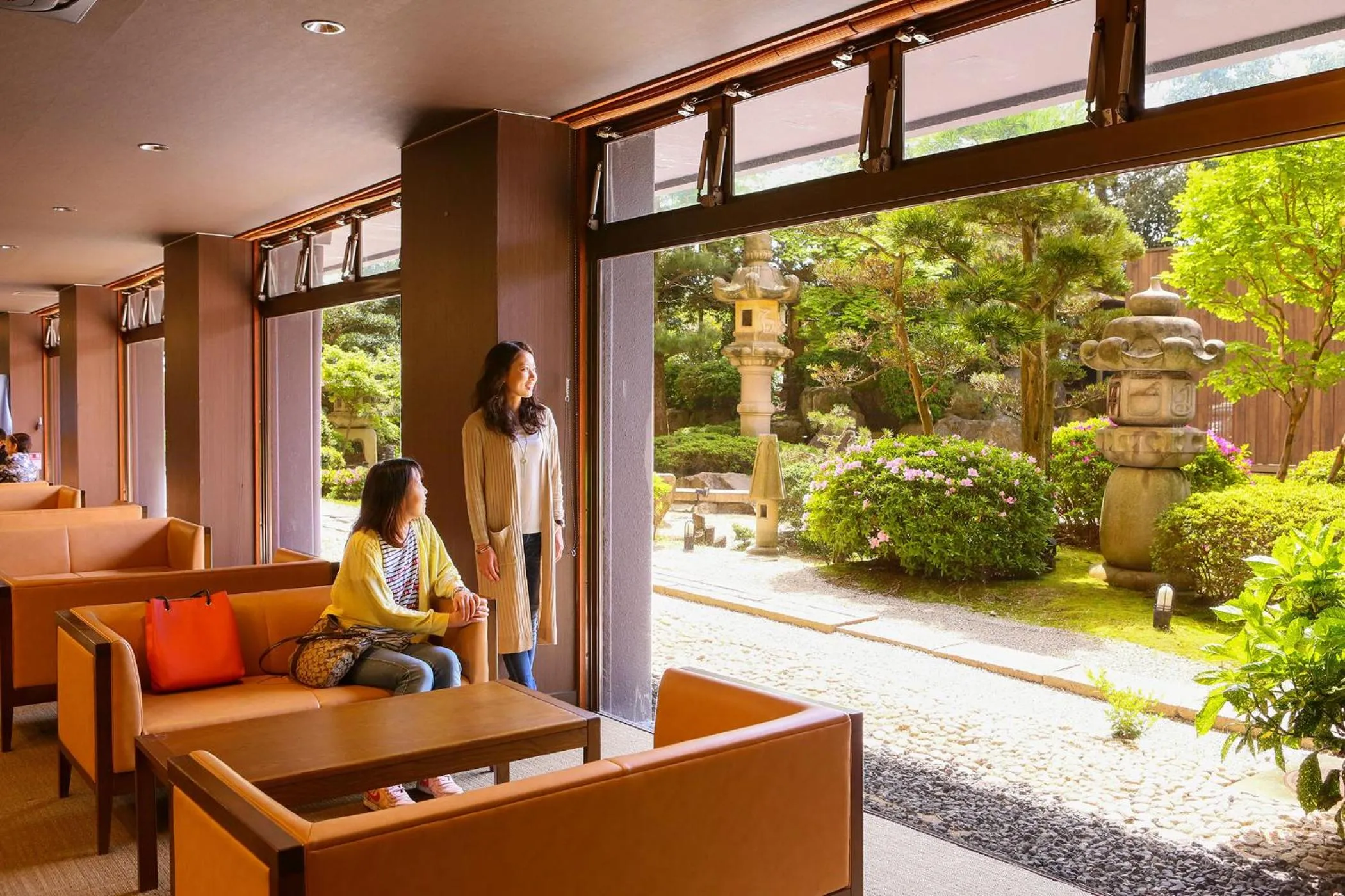 Lobby or reception in Ooedo Onsen Monogatari Awara
