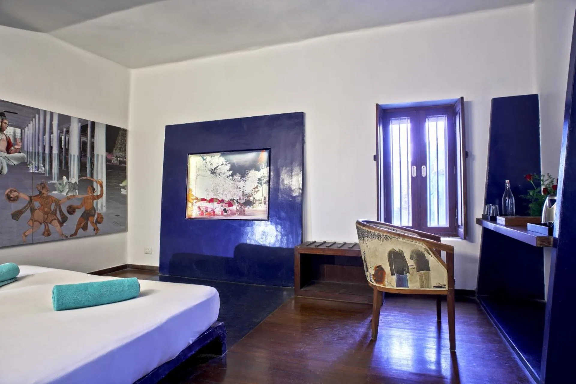 Bed in Tanjore Hi Hotel