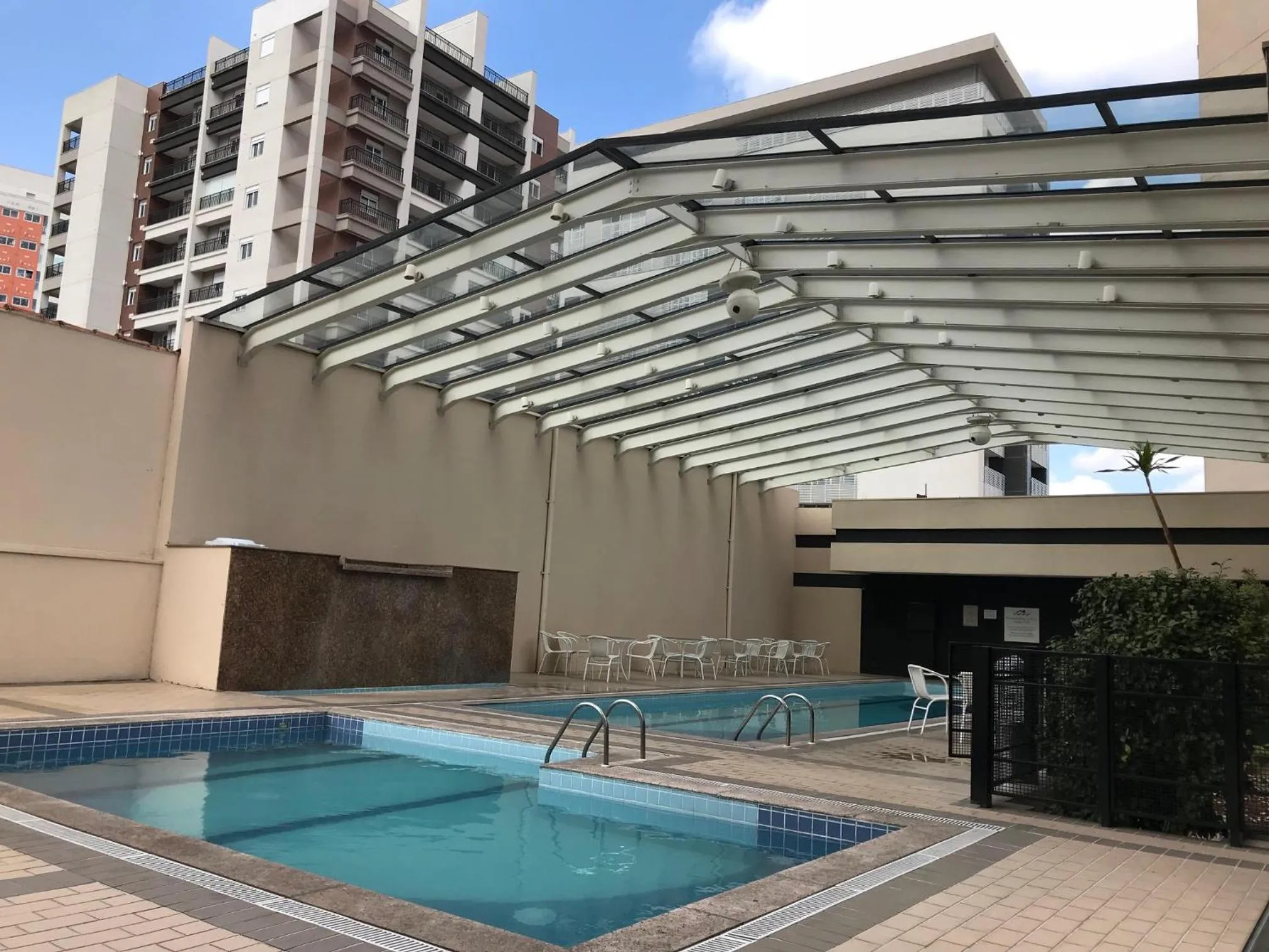 Charmoso Flat em frente ao Aeroporto de Congonhas