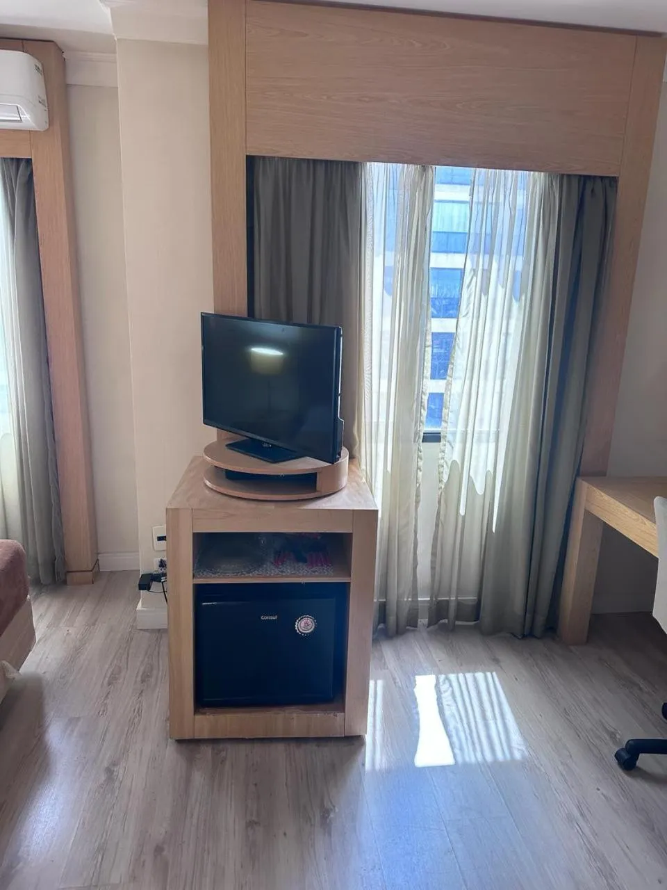 Charmoso Flat em frente ao Aeroporto de Congonhas