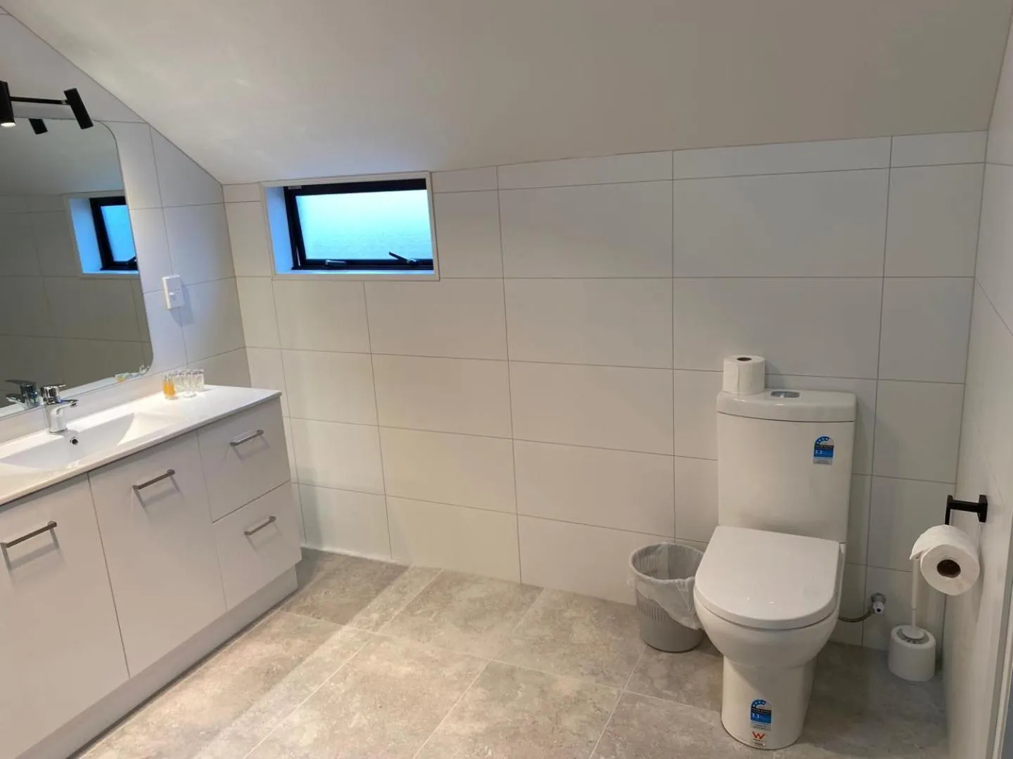 Toilet in Southern Comfort Motel