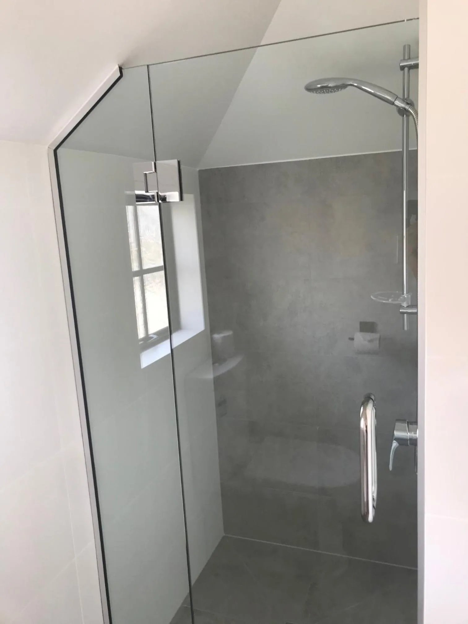 Shower in Southern Comfort Motel