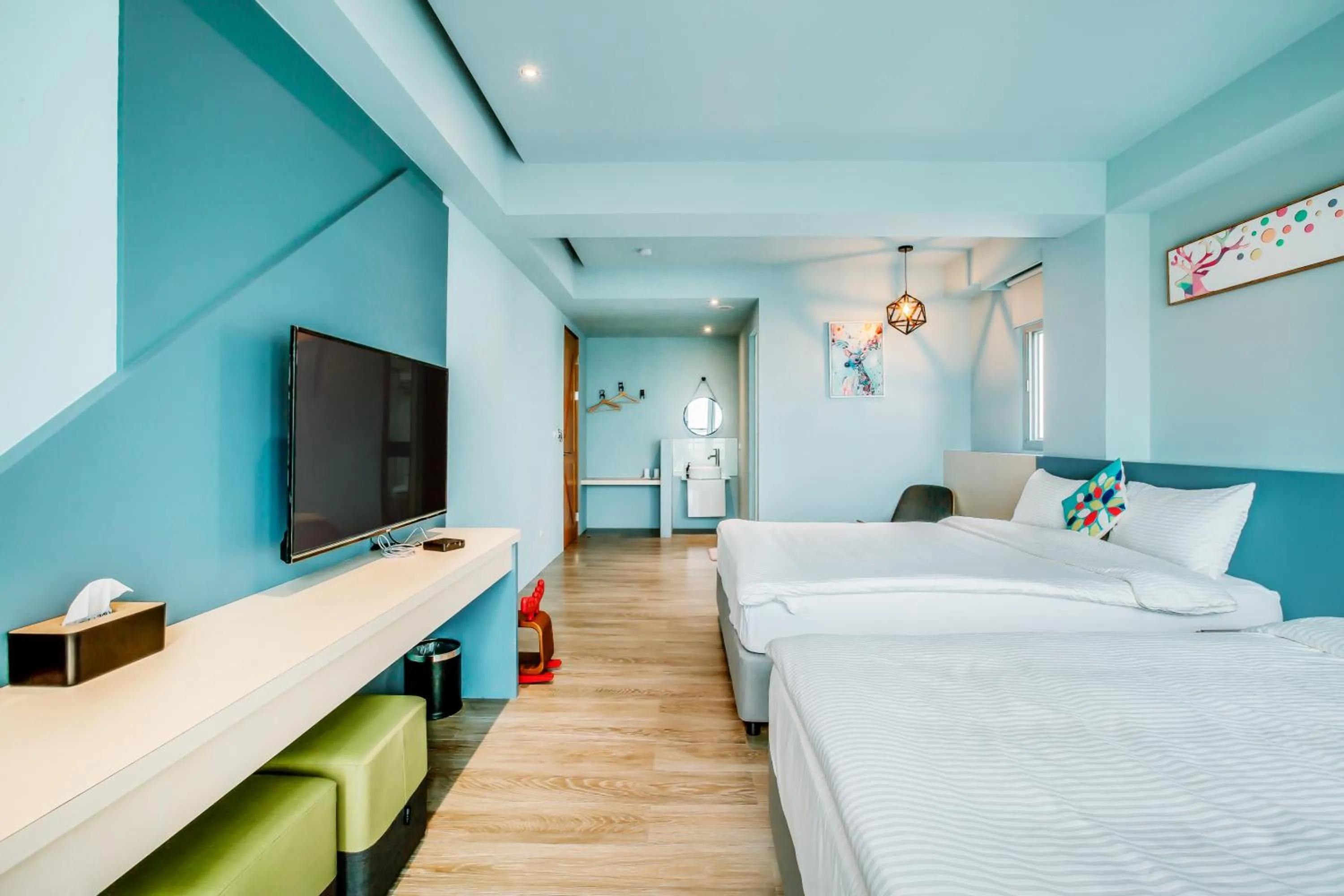 Decorative detail, Bed in Party of the Ocean B&B