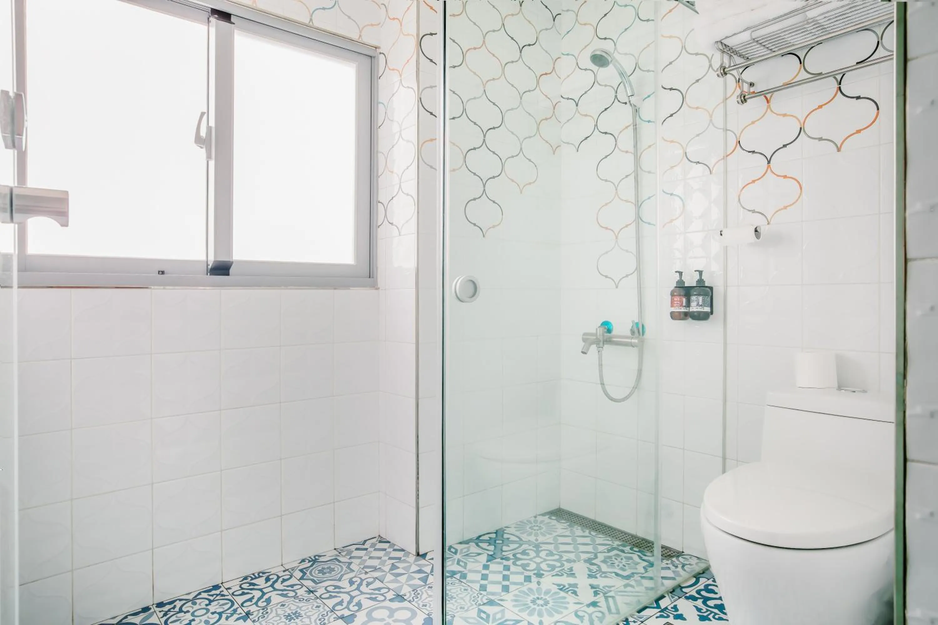 Decorative detail in Party of the Ocean B&B