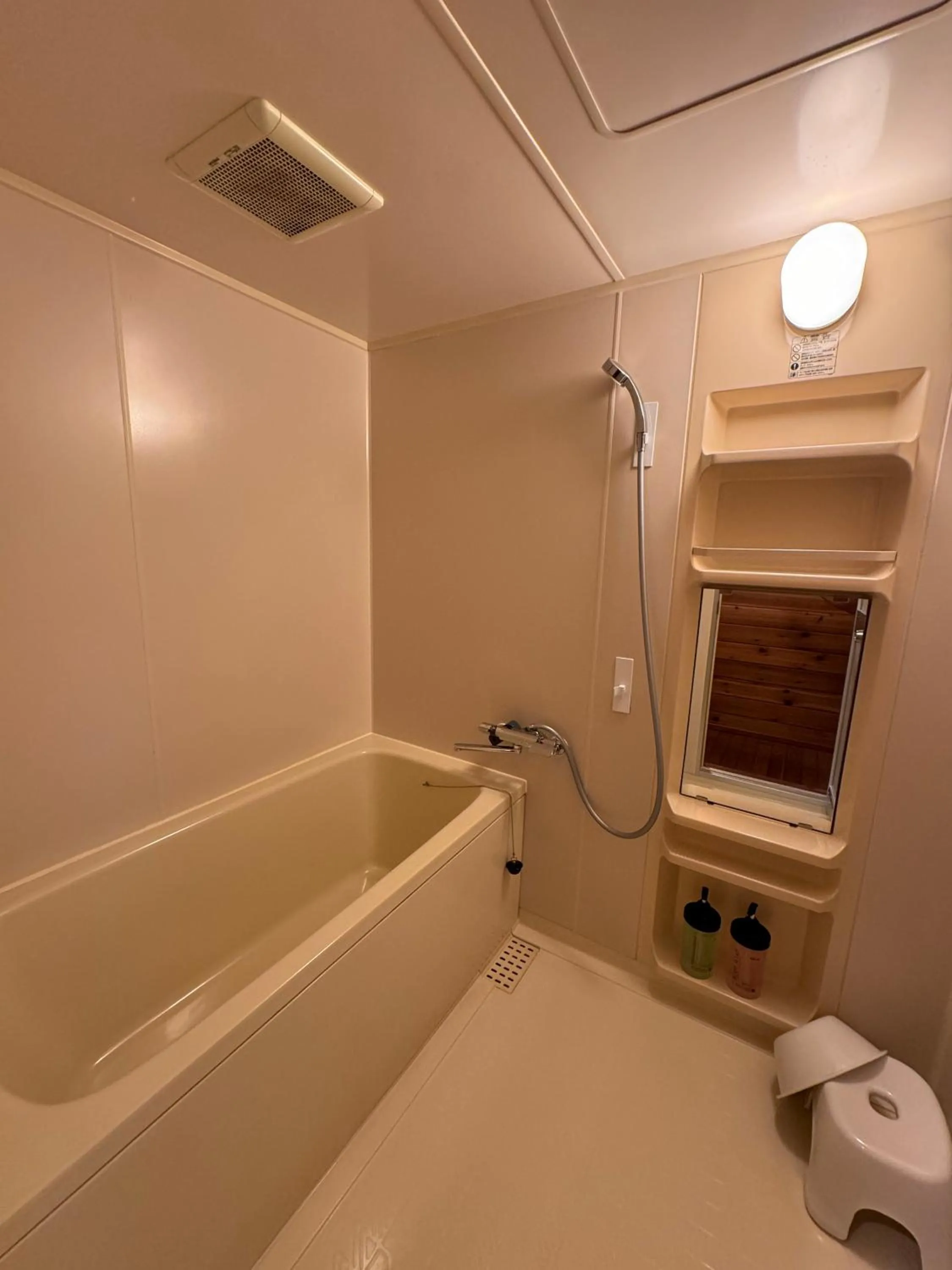 Shower in Hakuba Brownie Cottages