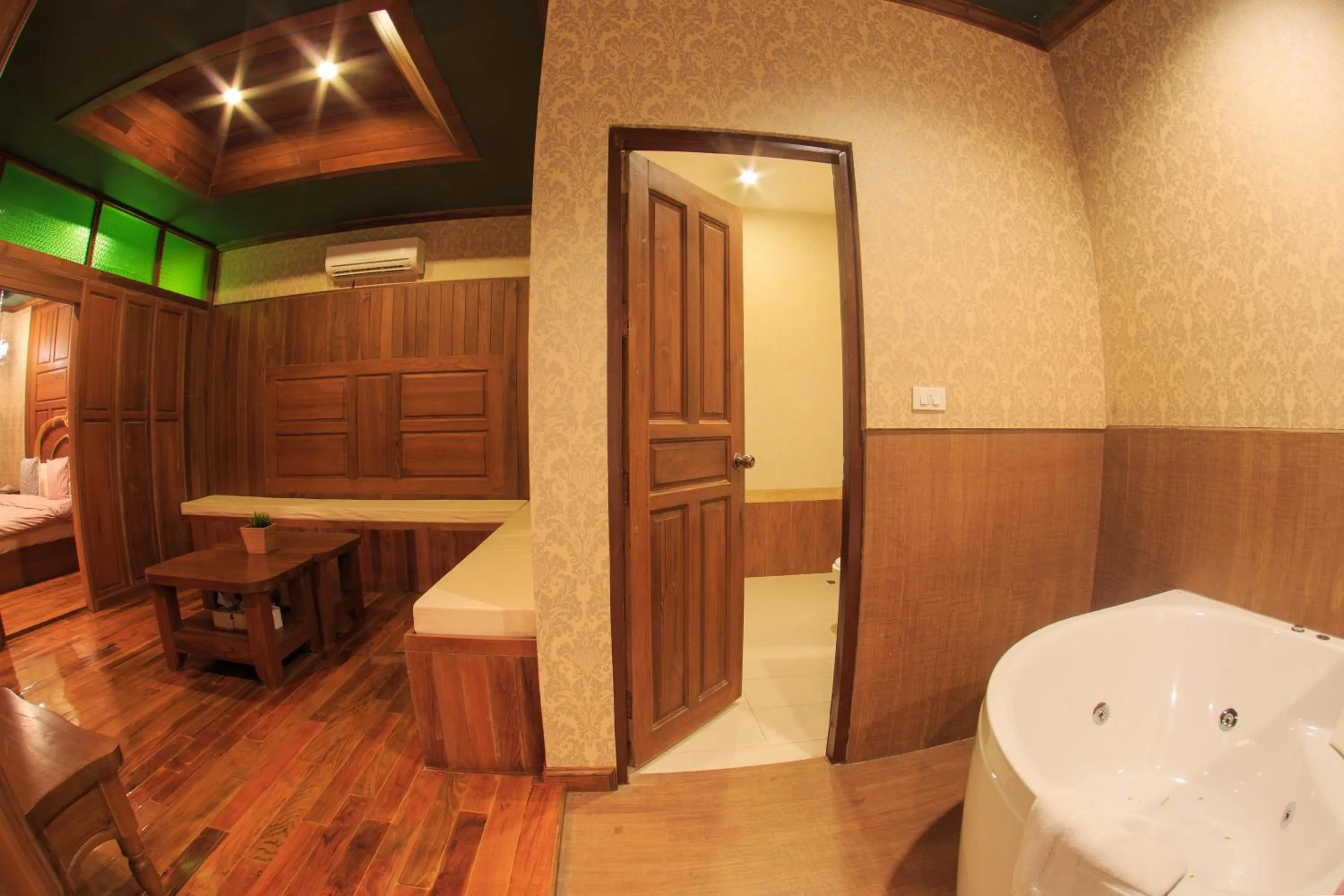 Spa and wellness centre/facilities in S48 Hotel