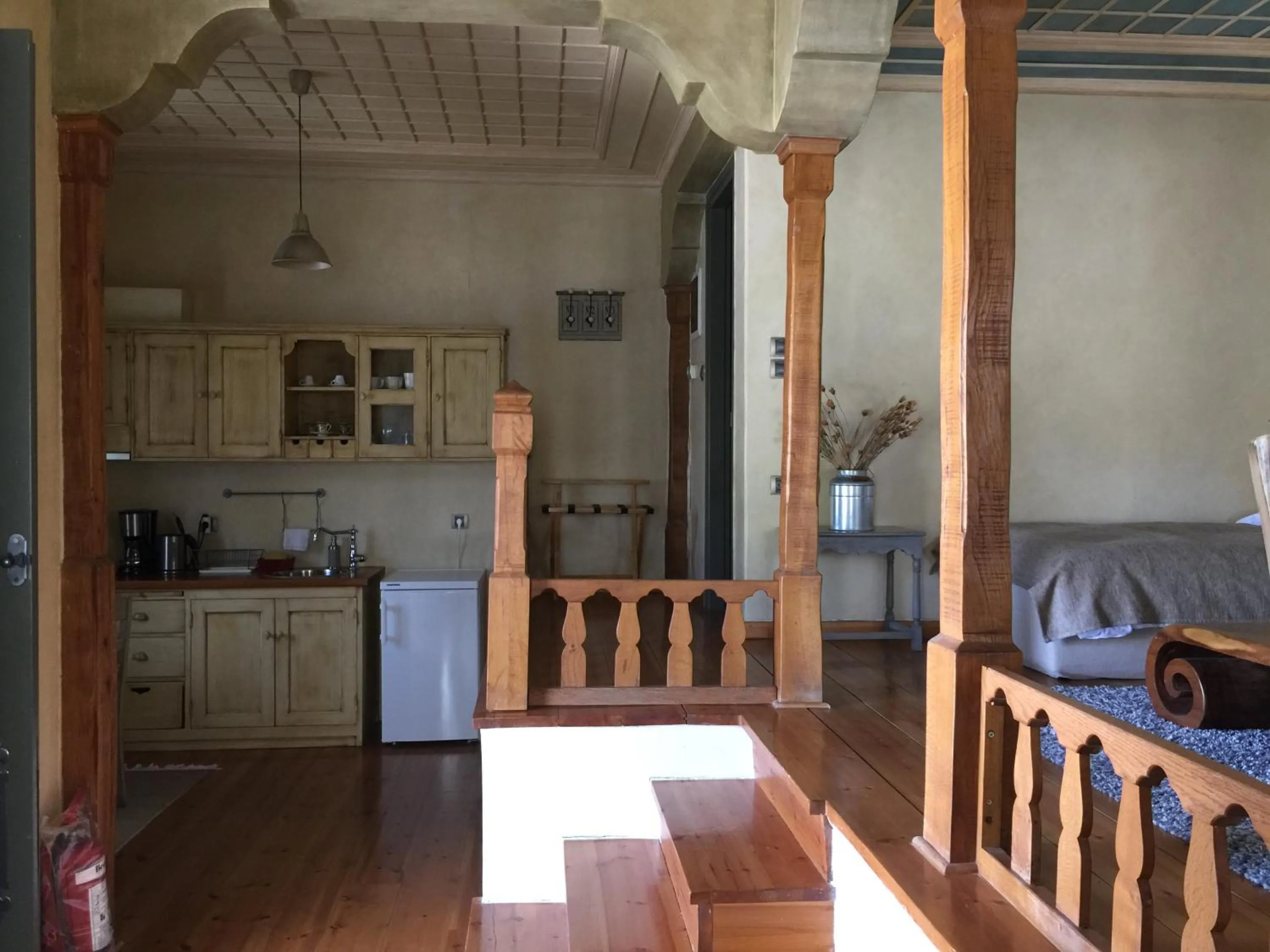 Photo of the whole room in Artsistas Houses