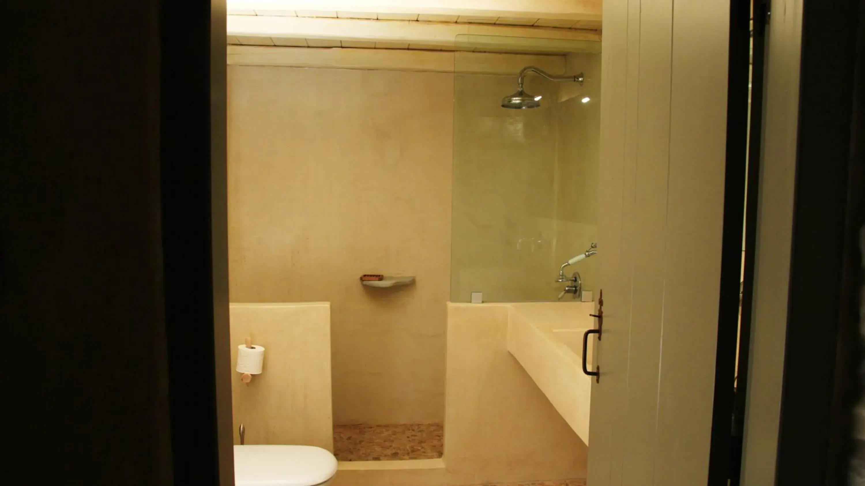 Family Villa with Fireplace (2 Adults+2 Children) in Artsistas Houses Family Villa with Fireplace (2 Adults+2 Children) in Artsistas Houses