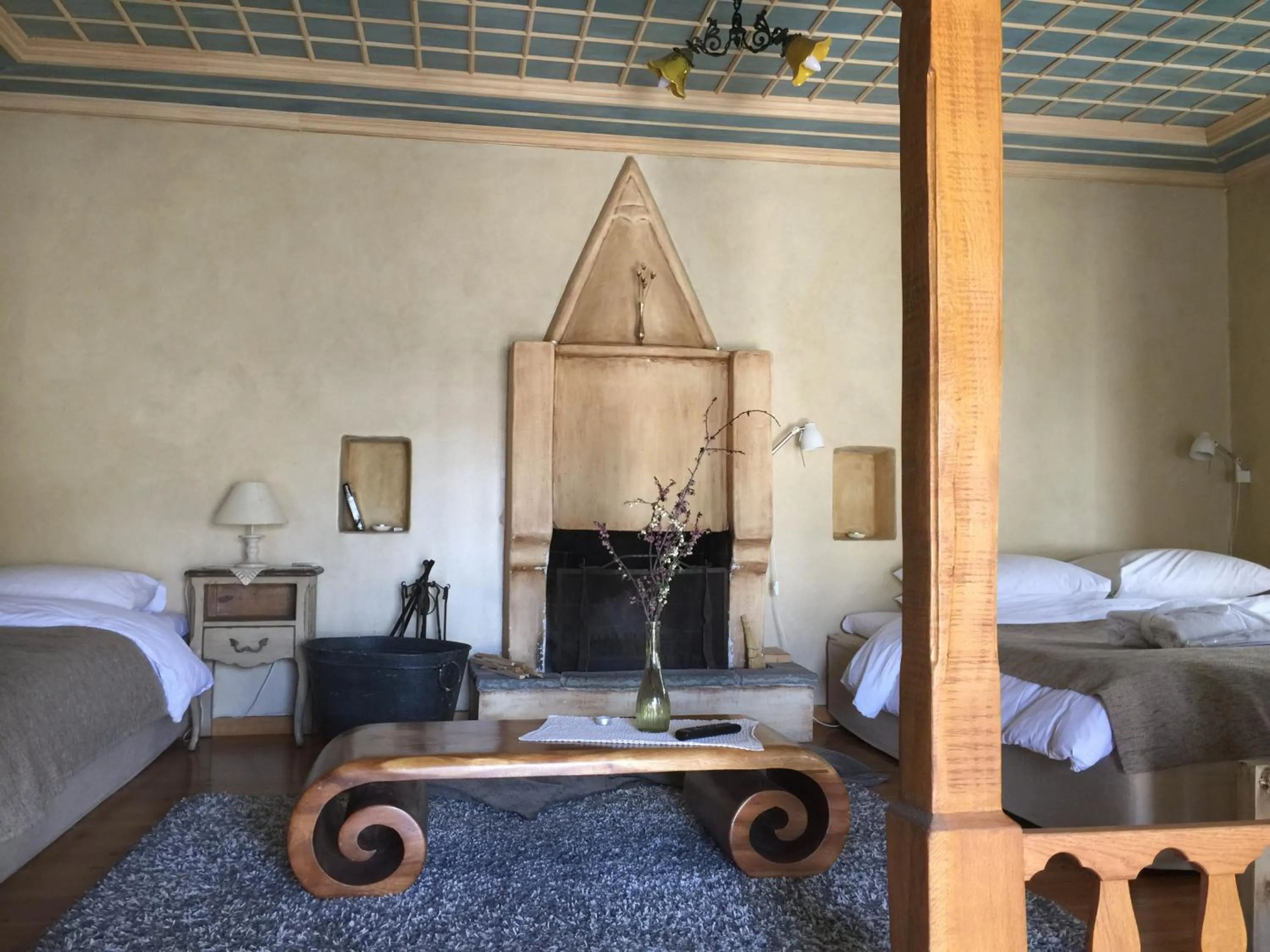 Decorative detail, Bed in Artsistas Houses