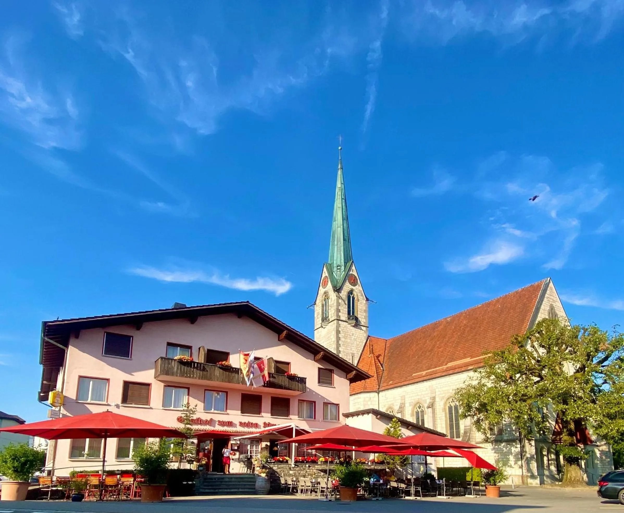 Restaurant/places to eat in Gasthof zum Roten Löwen