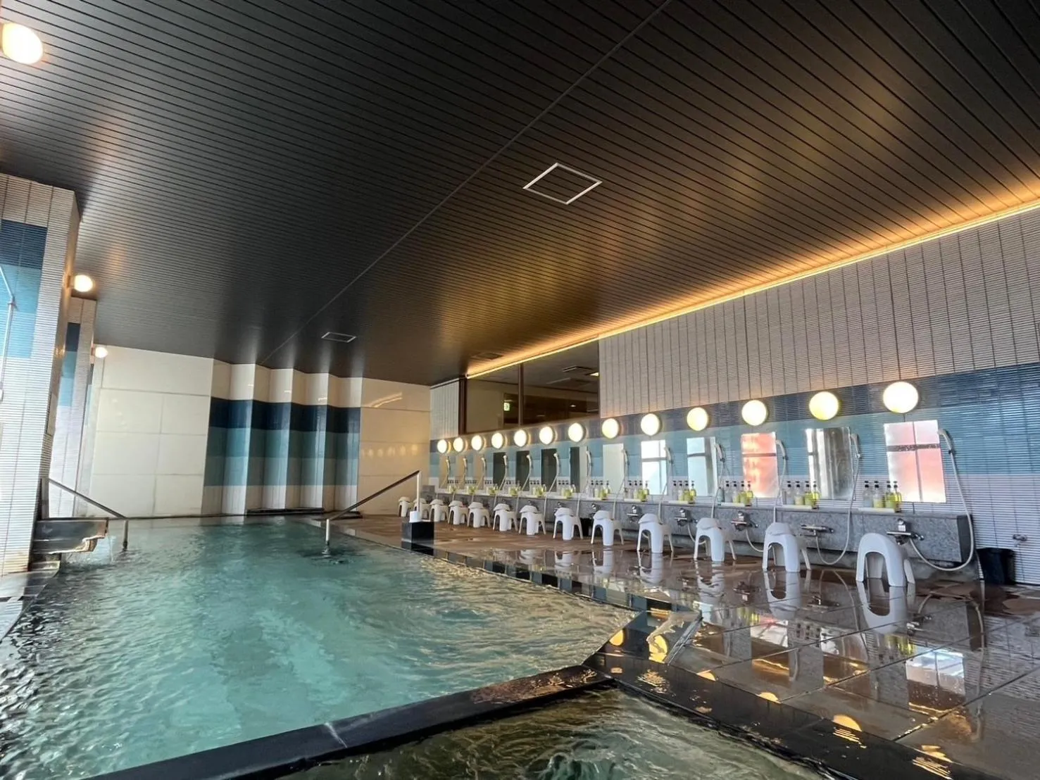 Hot Spring Bath in Tokigasane