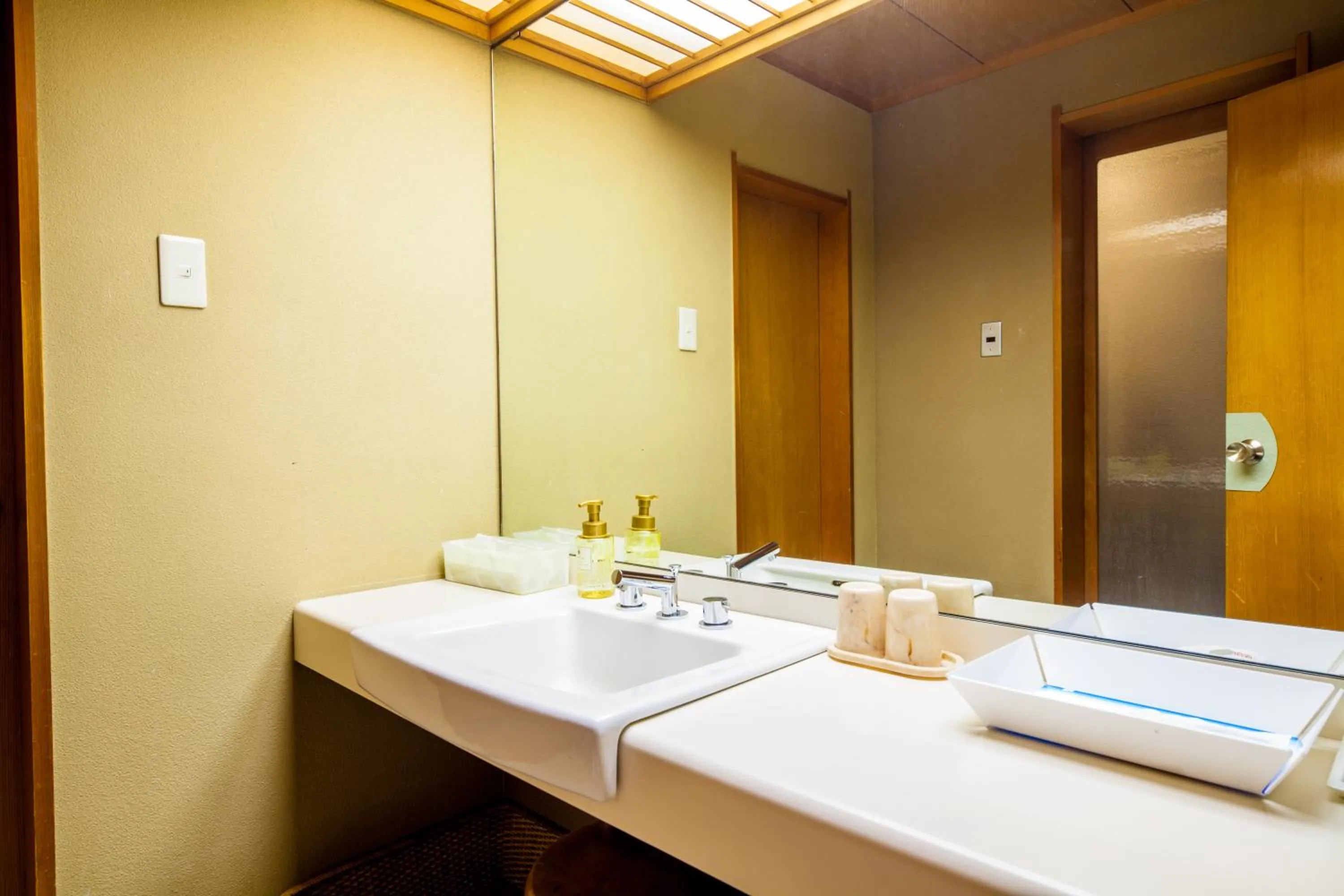 Photo of the whole room in Tokigasane