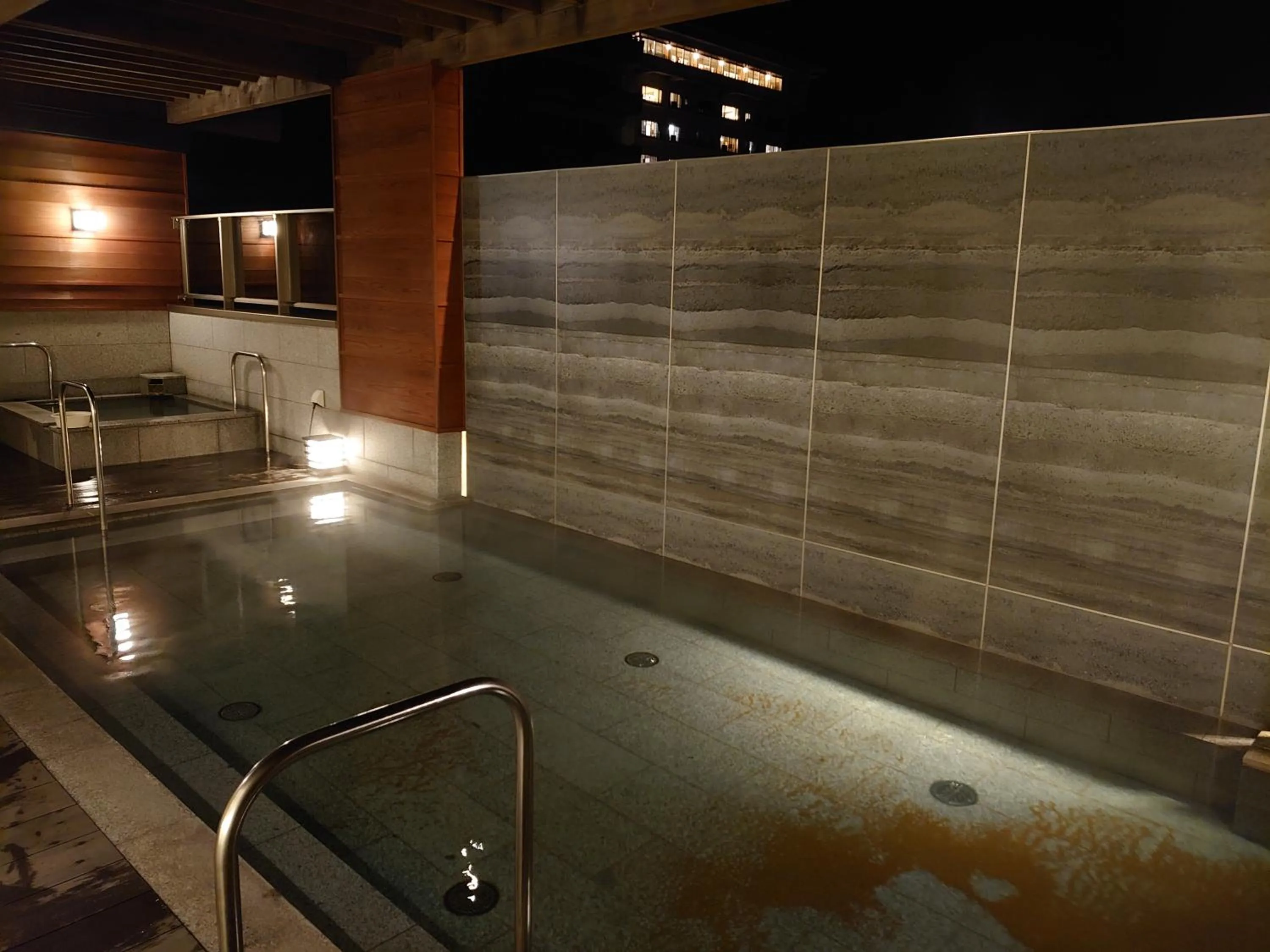 Hot Spring Bath in Tokigasane